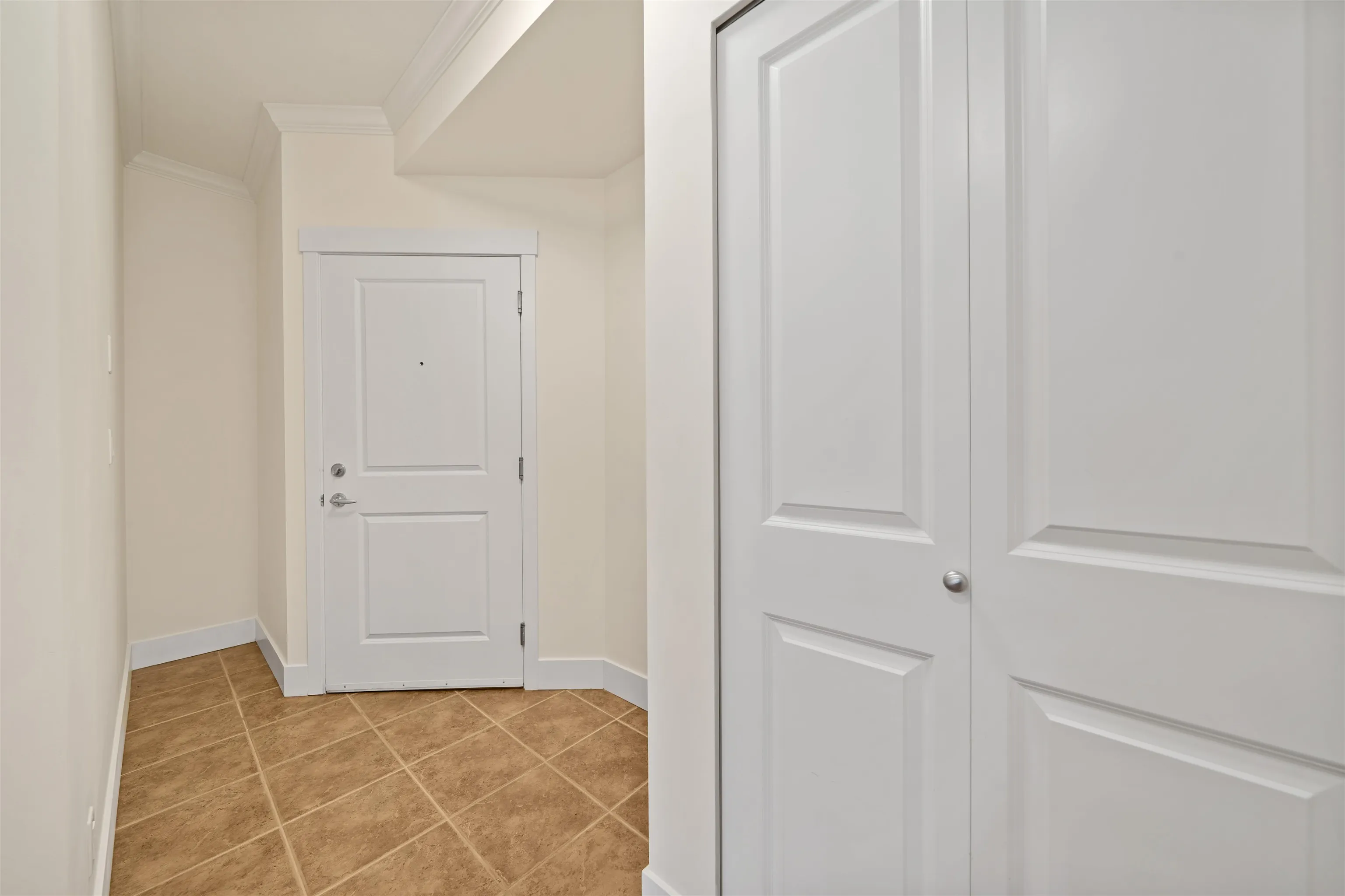 2632 Pauline Street #305