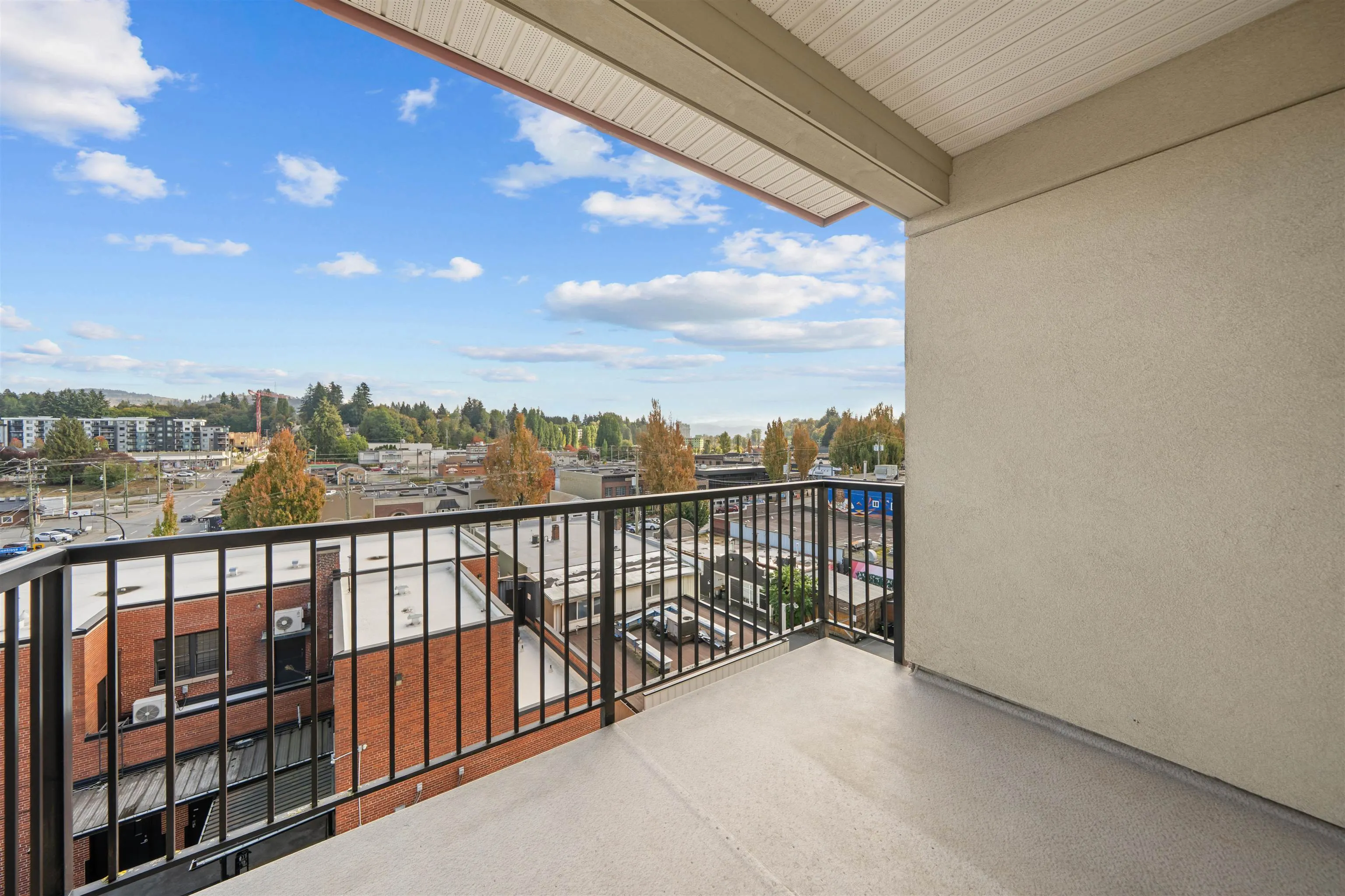 2632 Pauline Street #305