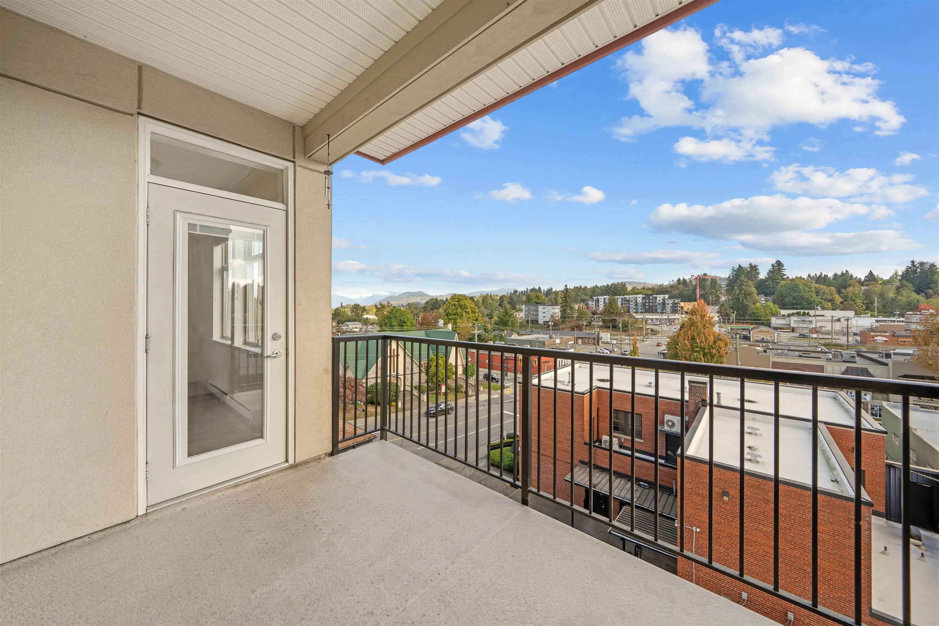 2632 Pauline Street #305