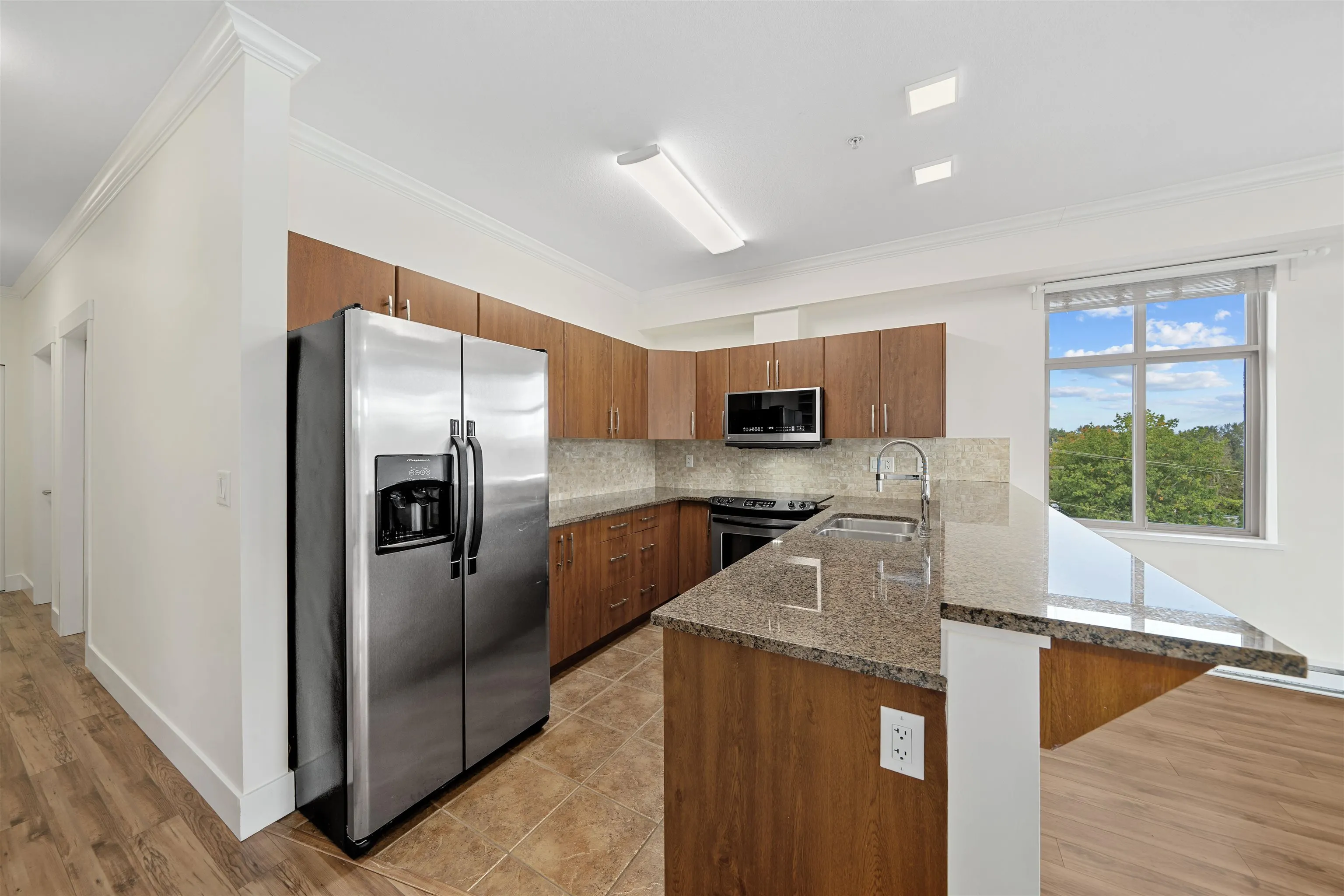 2632 Pauline Street #305