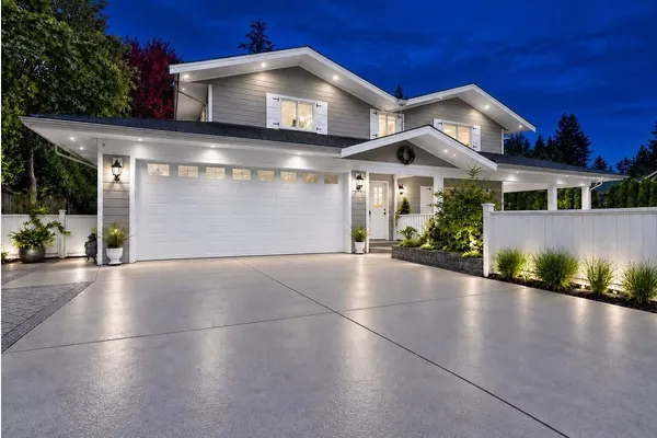320 Moyne Drive