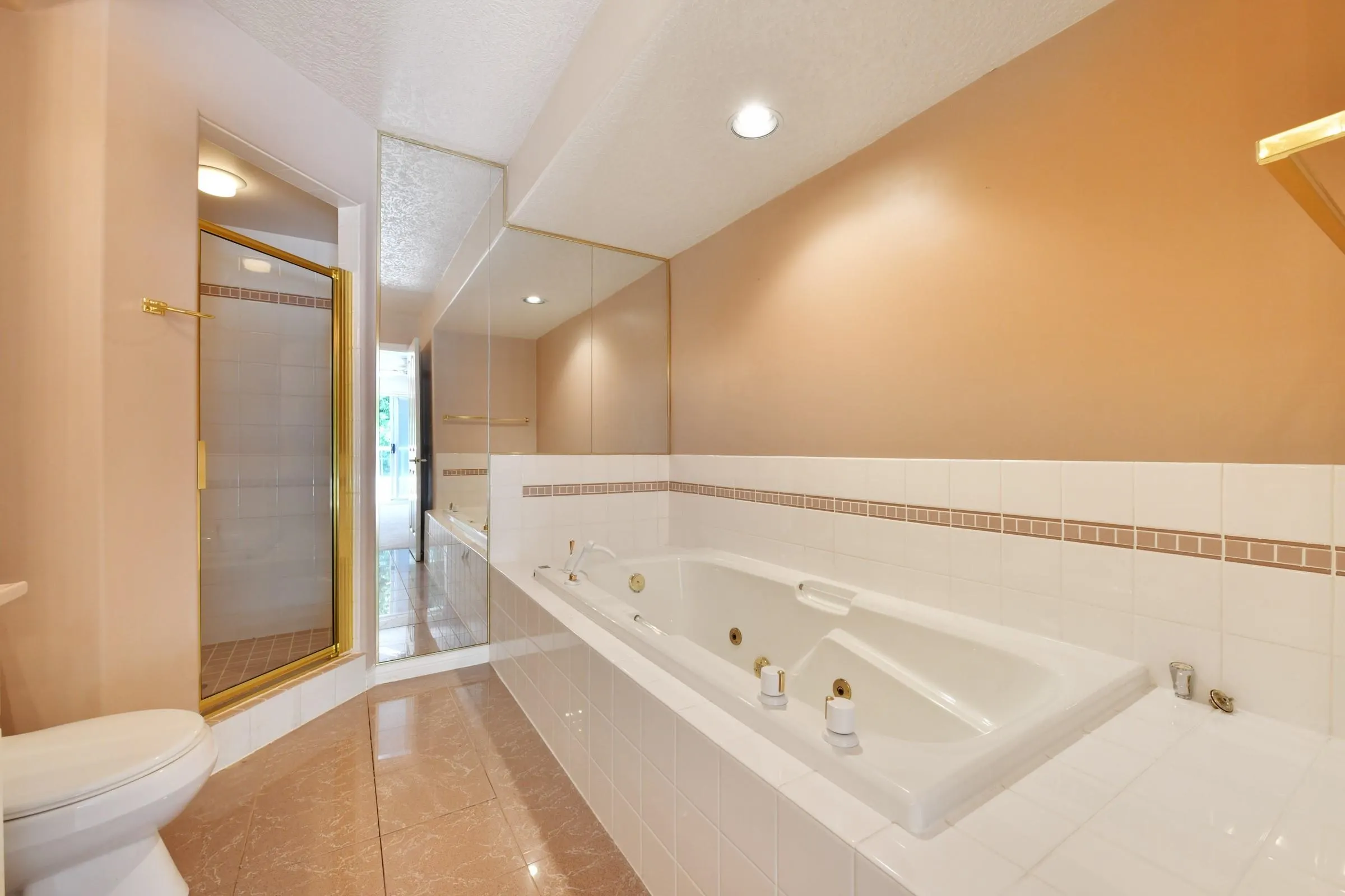 4001 Old Clayburn Road #136
