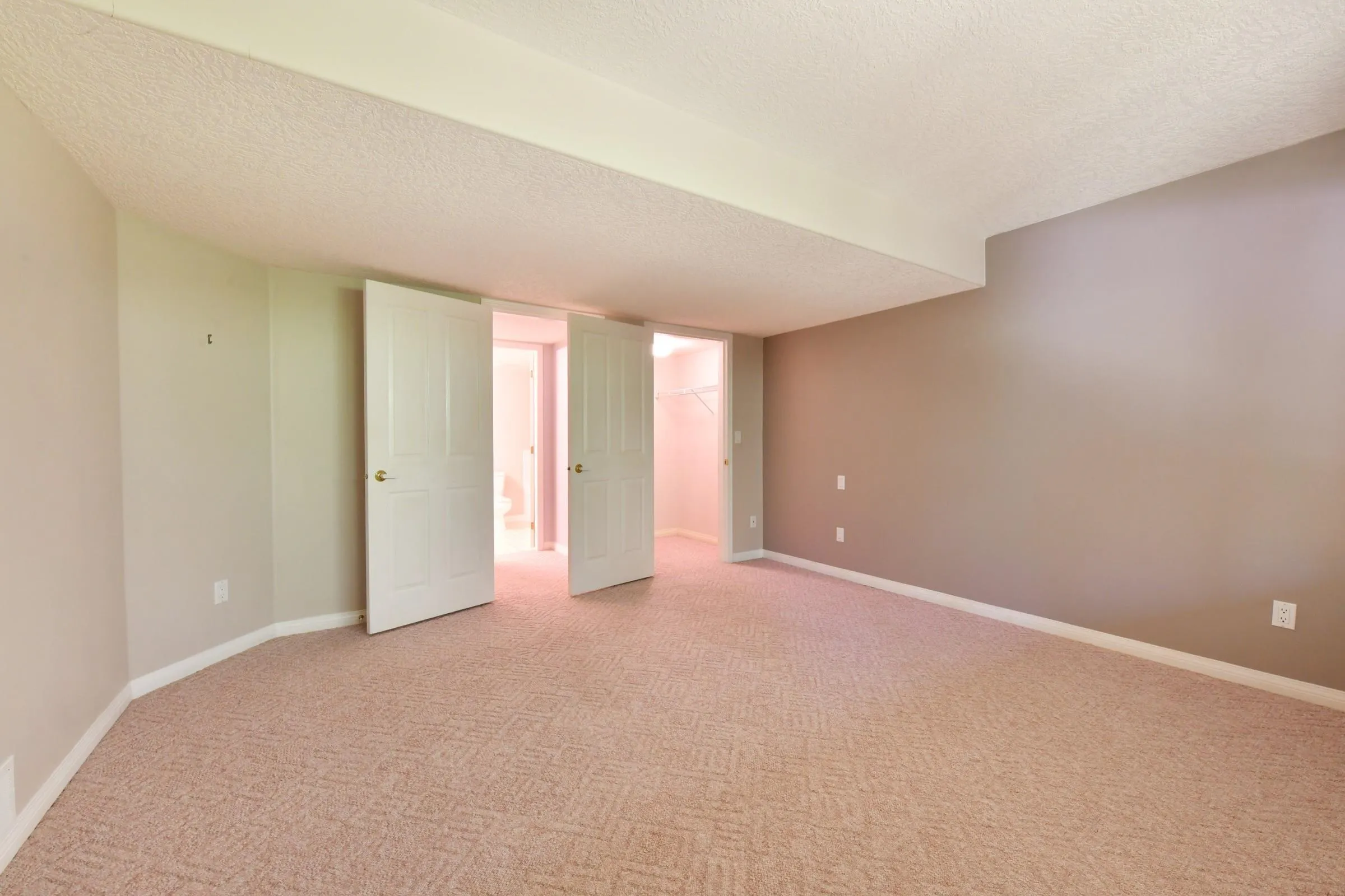 4001 Old Clayburn Road #136