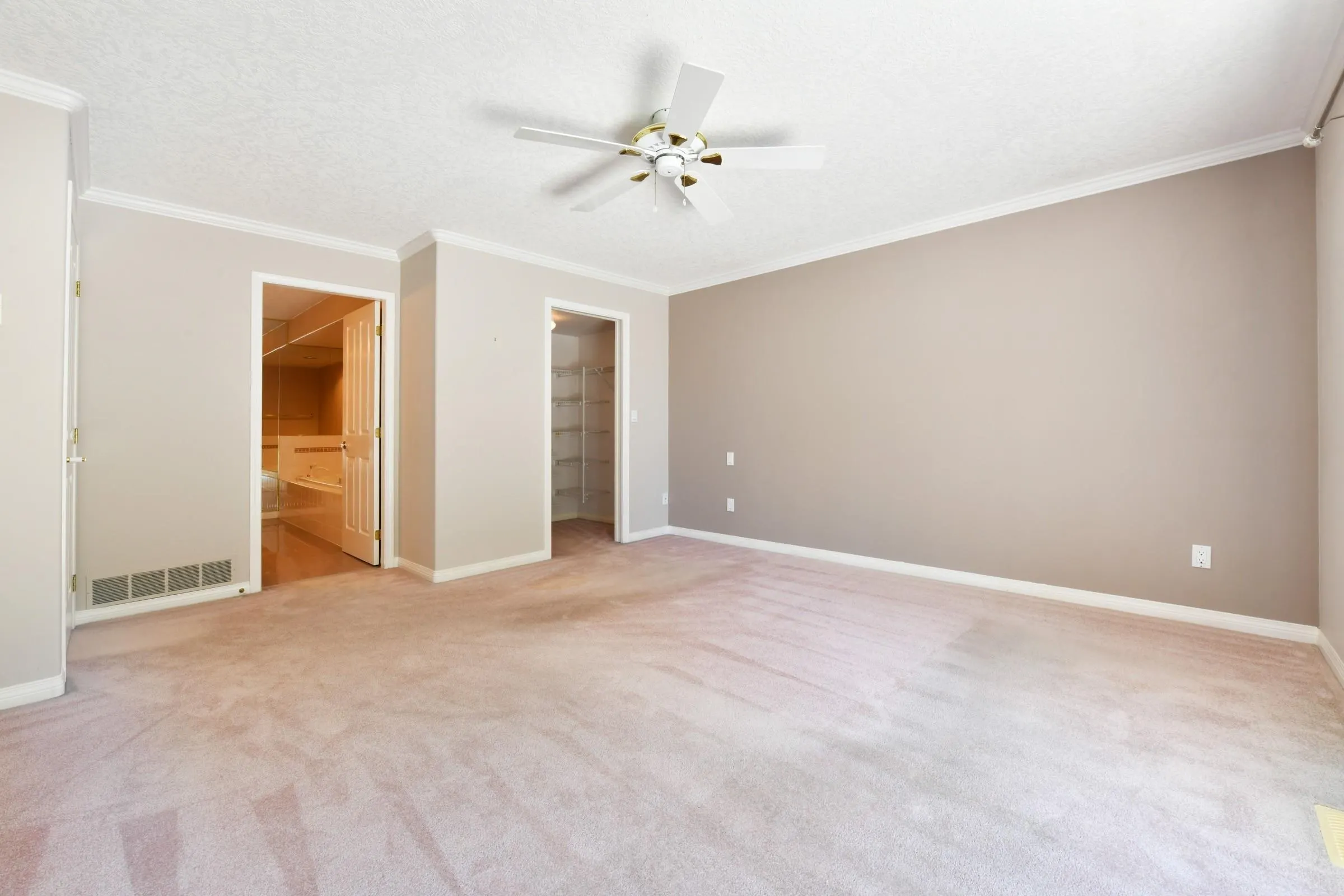 4001 Old Clayburn Road #136