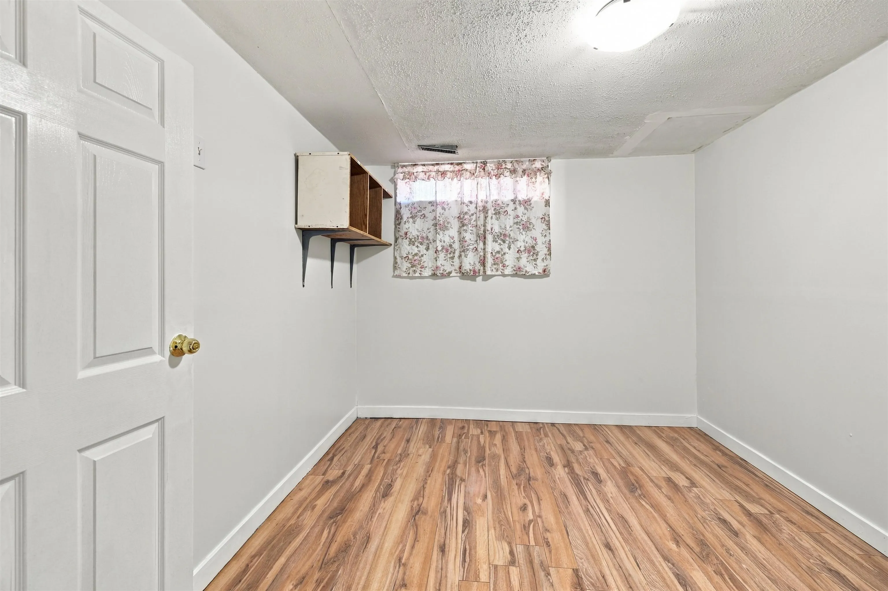 3433 E 49th Avenue #64