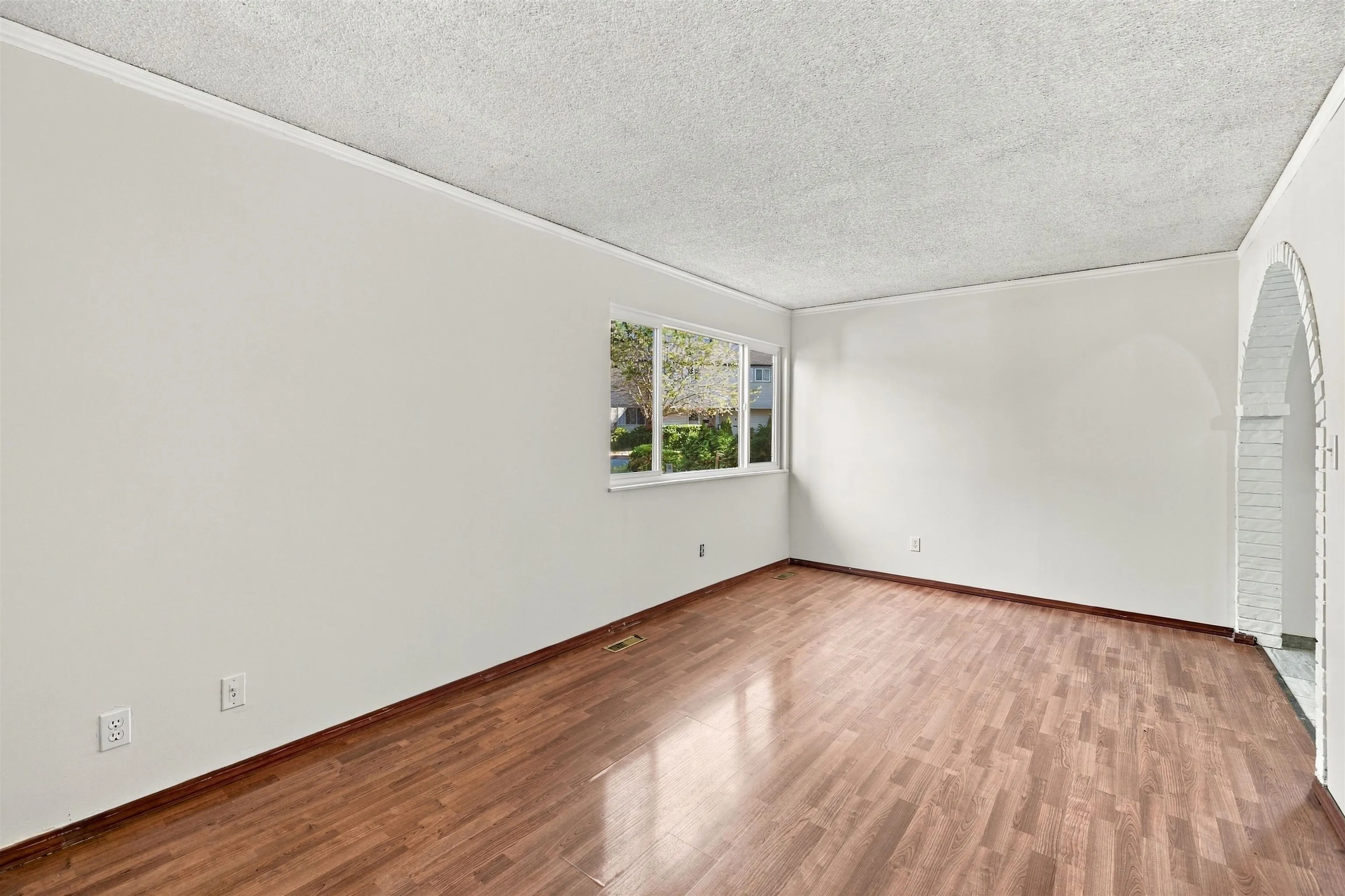 3433 E 49th Avenue #64