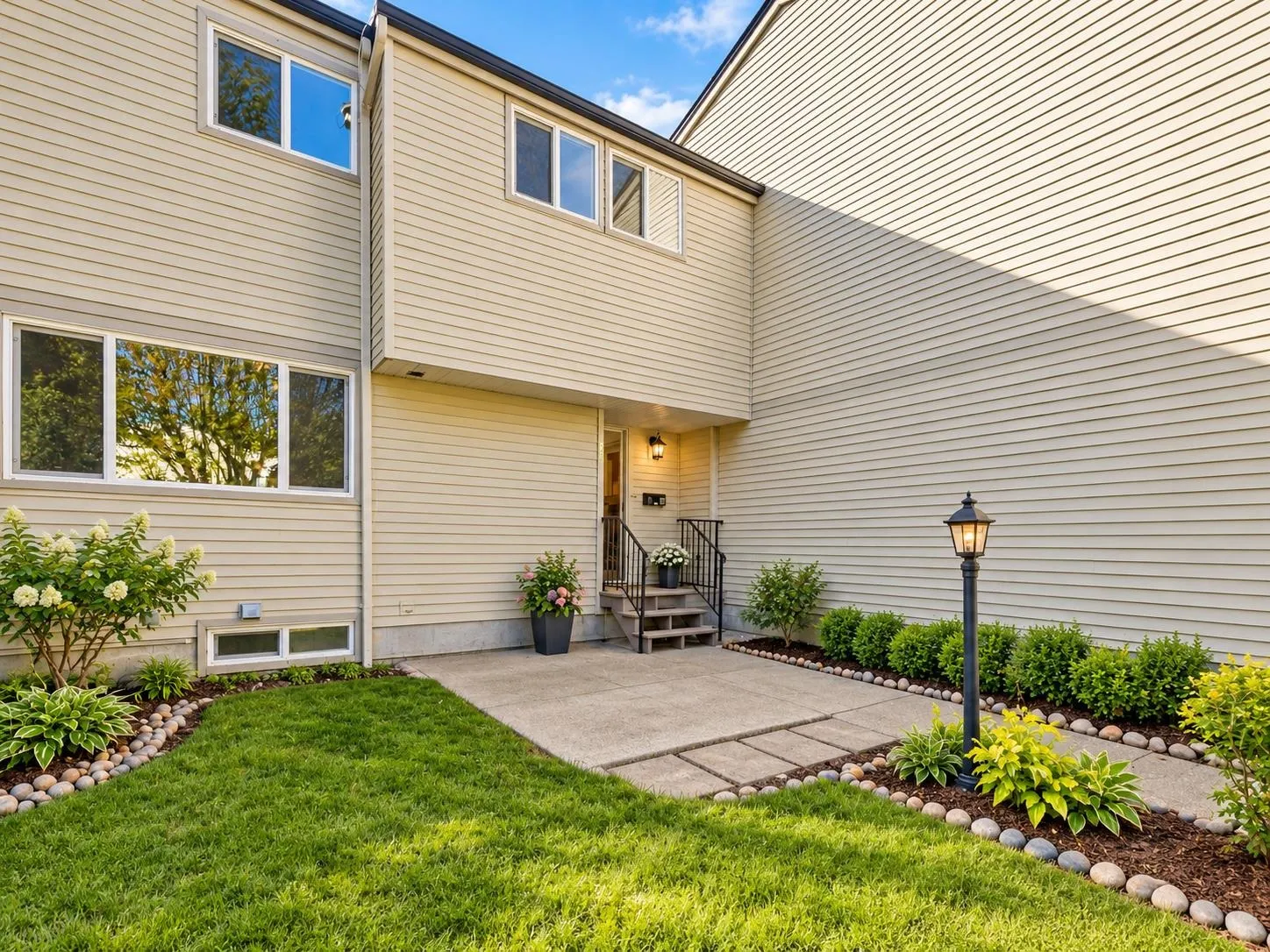 3433 E 49th Avenue #64