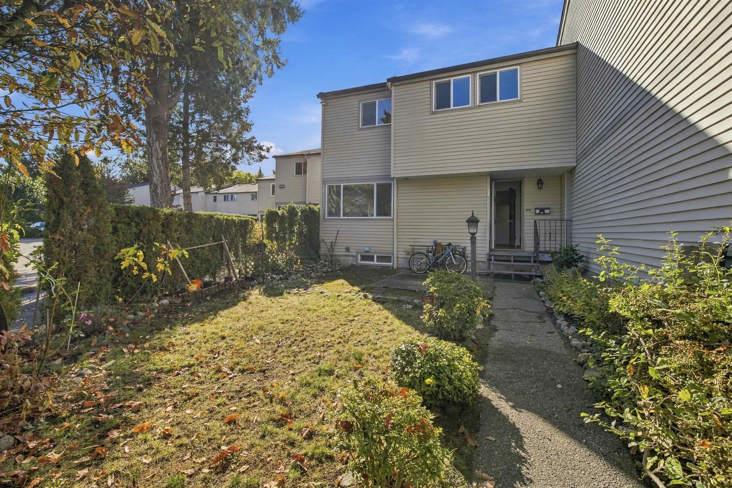 3433 E 49th Avenue #64