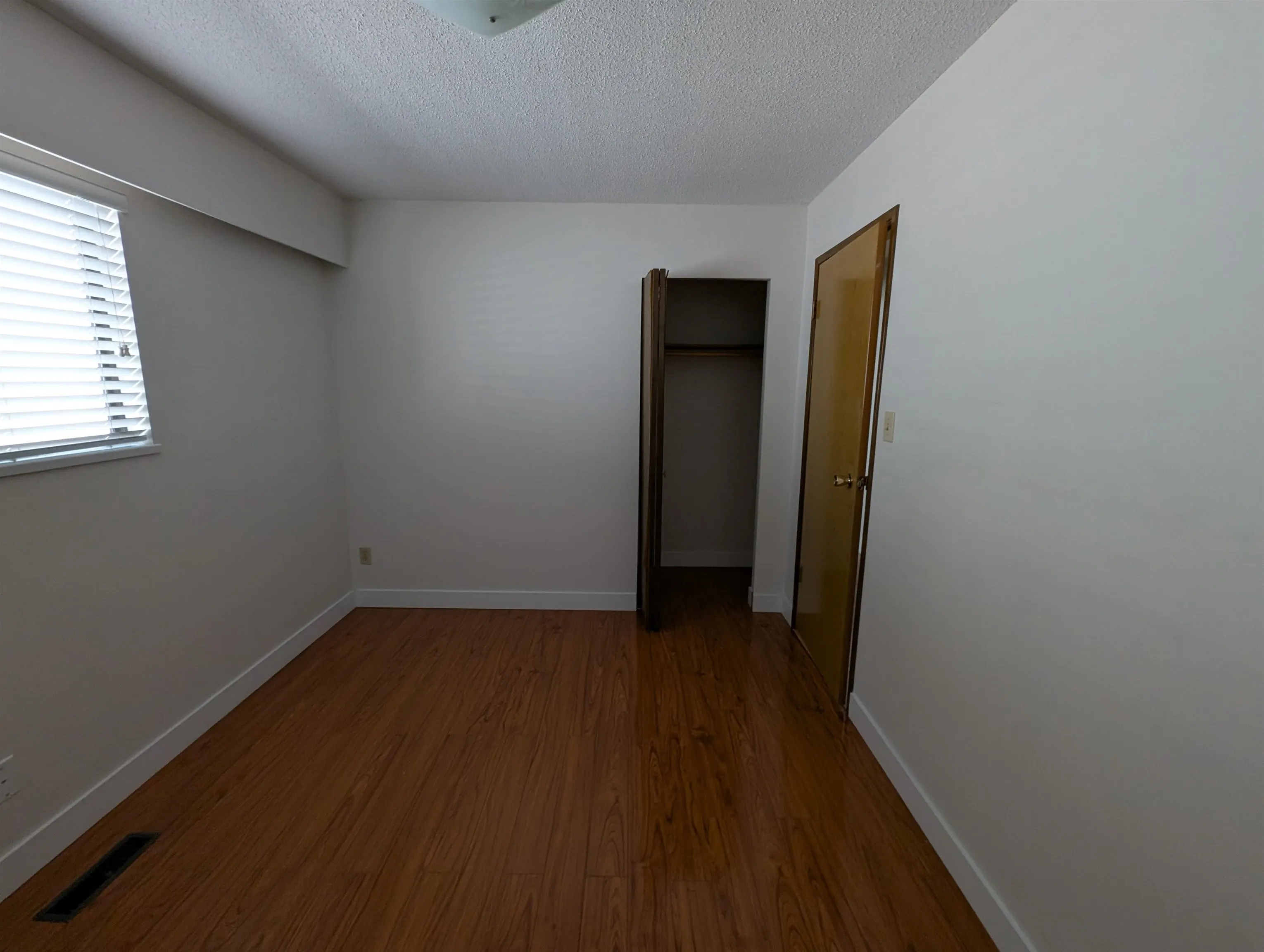 2759 Euclid Avenue