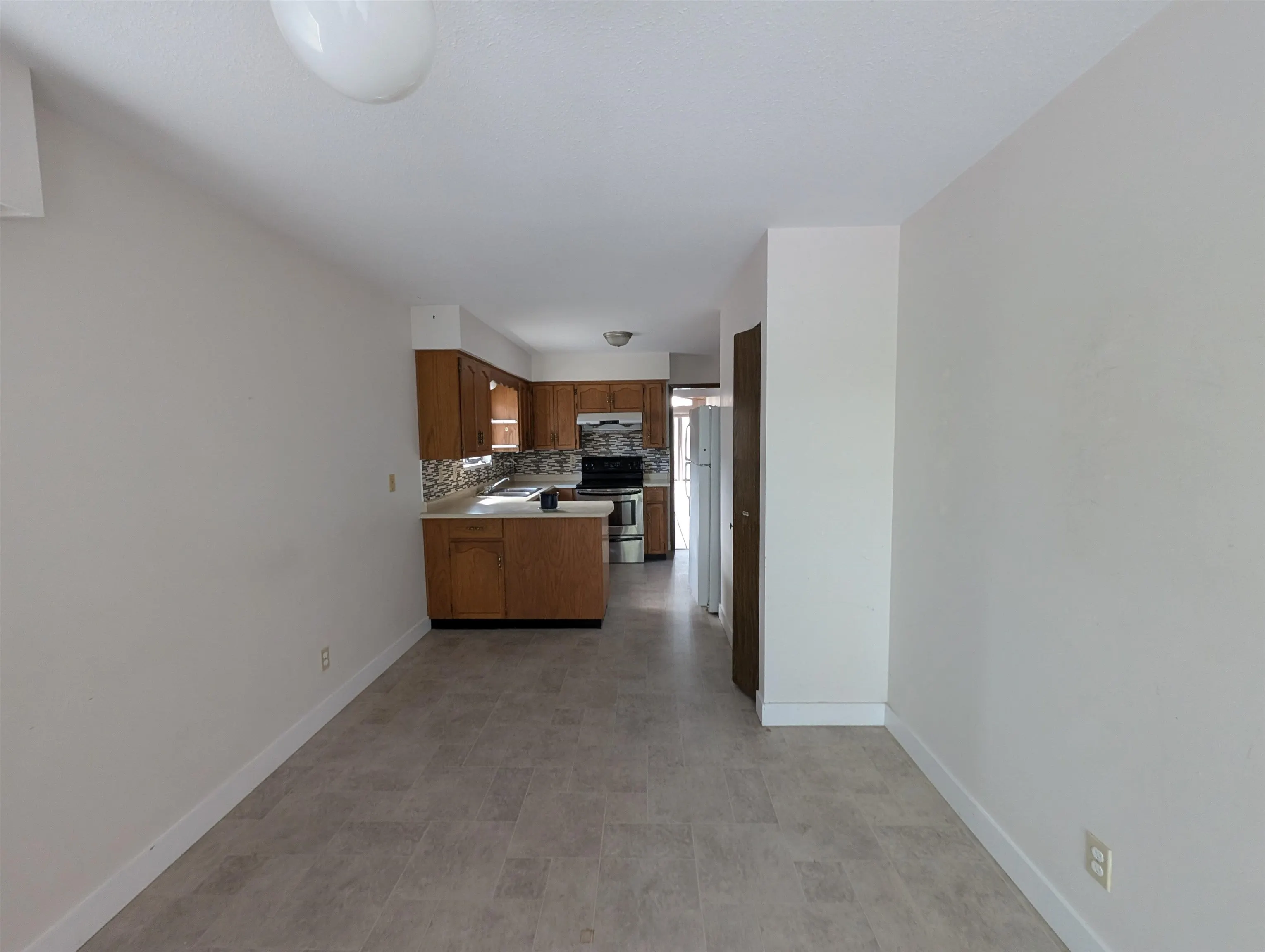 2759 Euclid Avenue