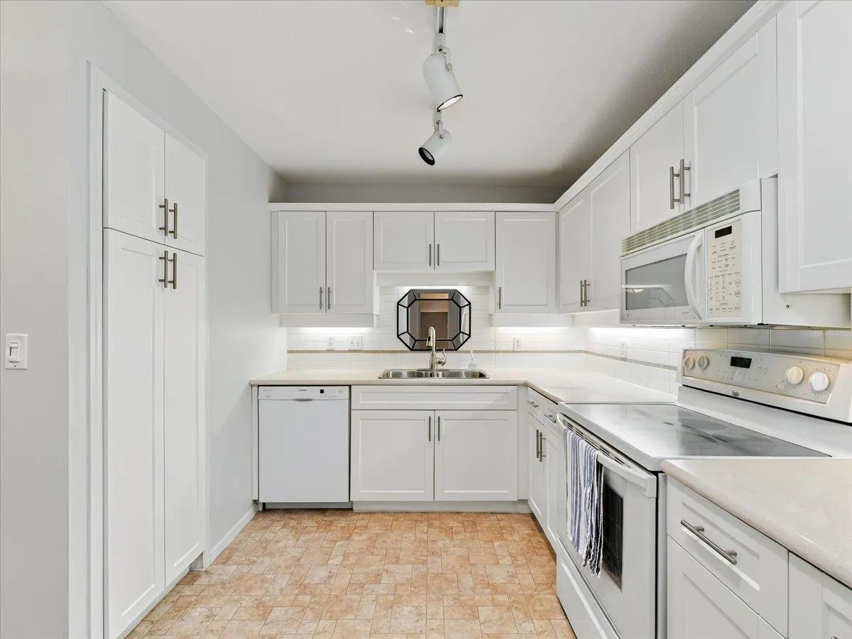 20217 Michaud Crescent #104