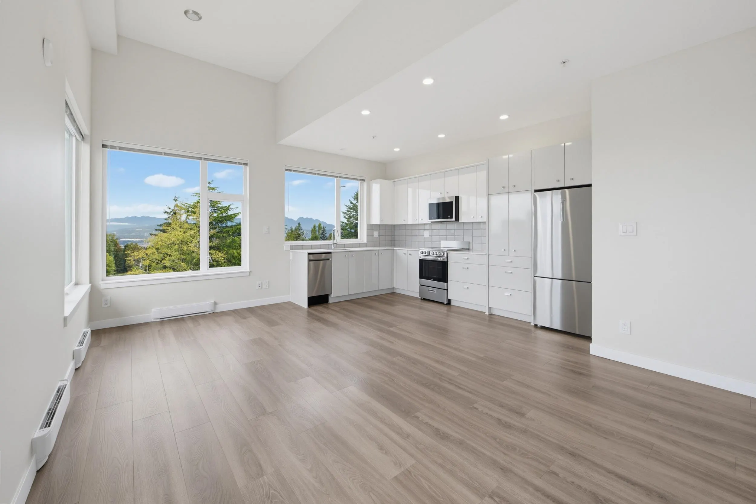 10838 Whalley Boulevard #509