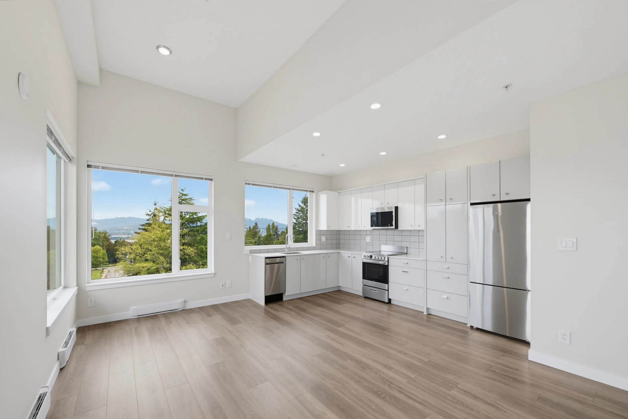10838 Whalley Boulevard #509