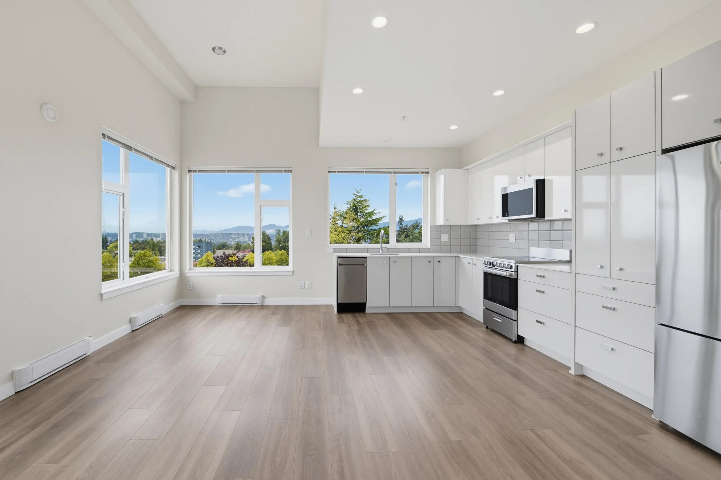 10838 Whalley Boulevard #509