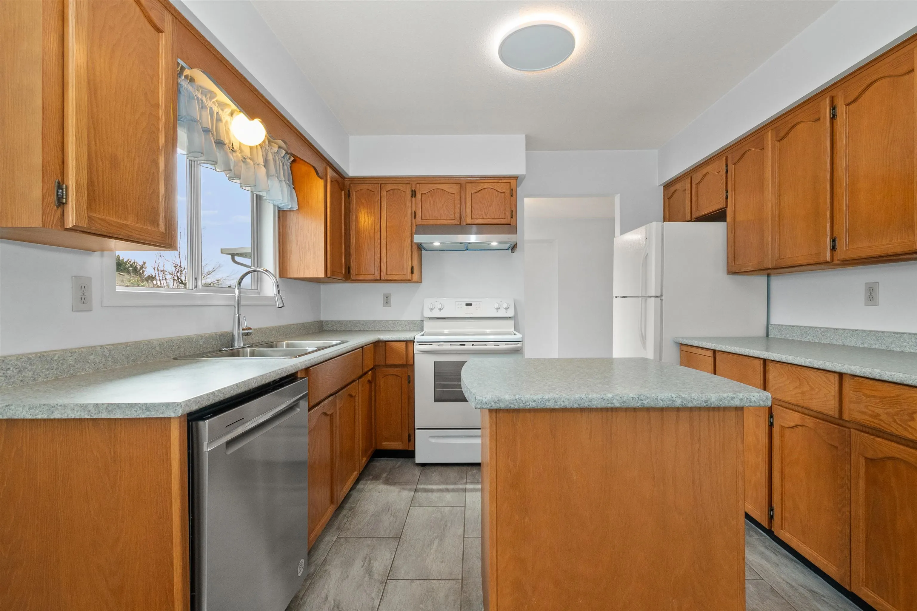 3340 Clearbrook Road