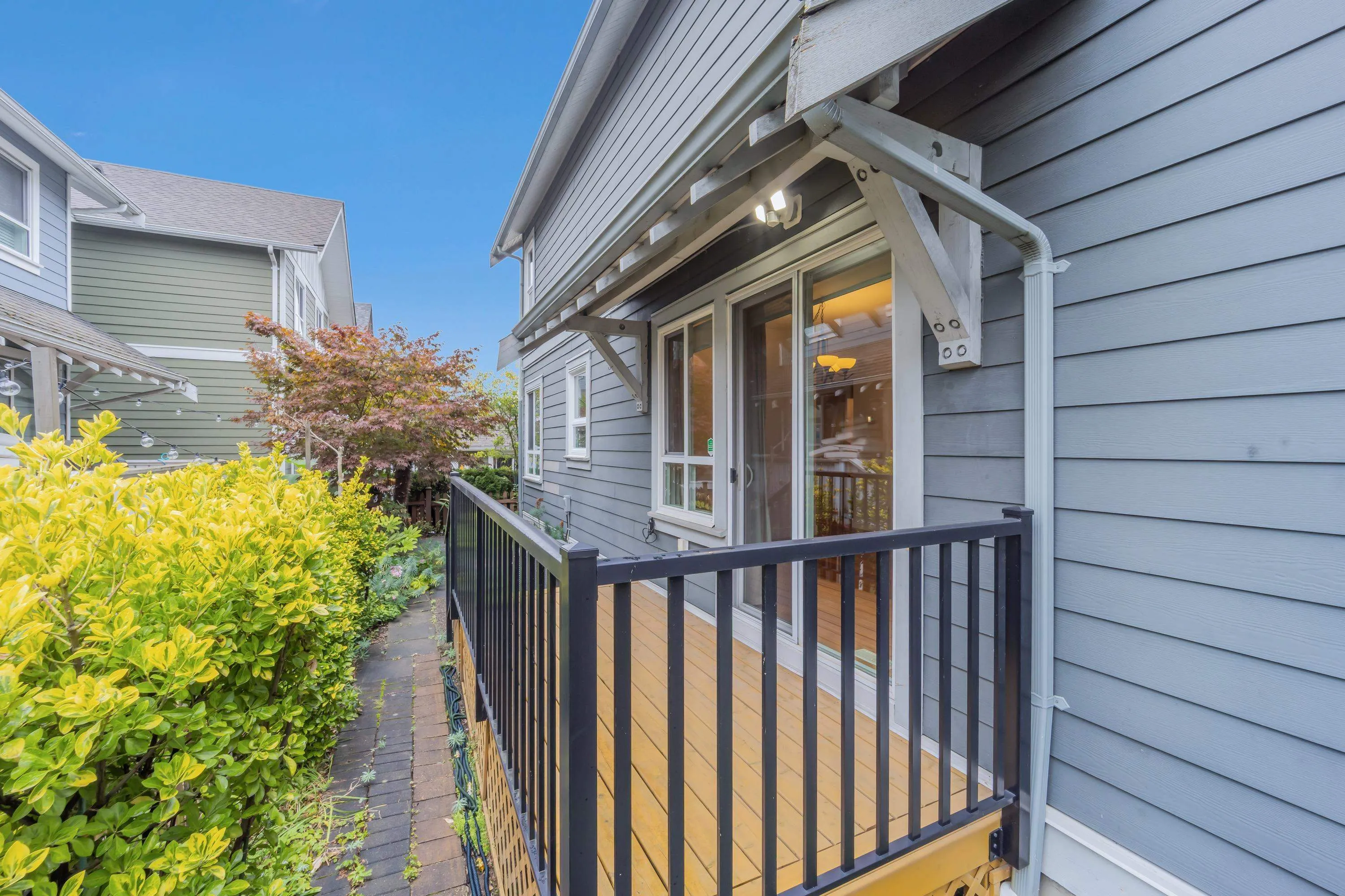 264 Holly Avenue