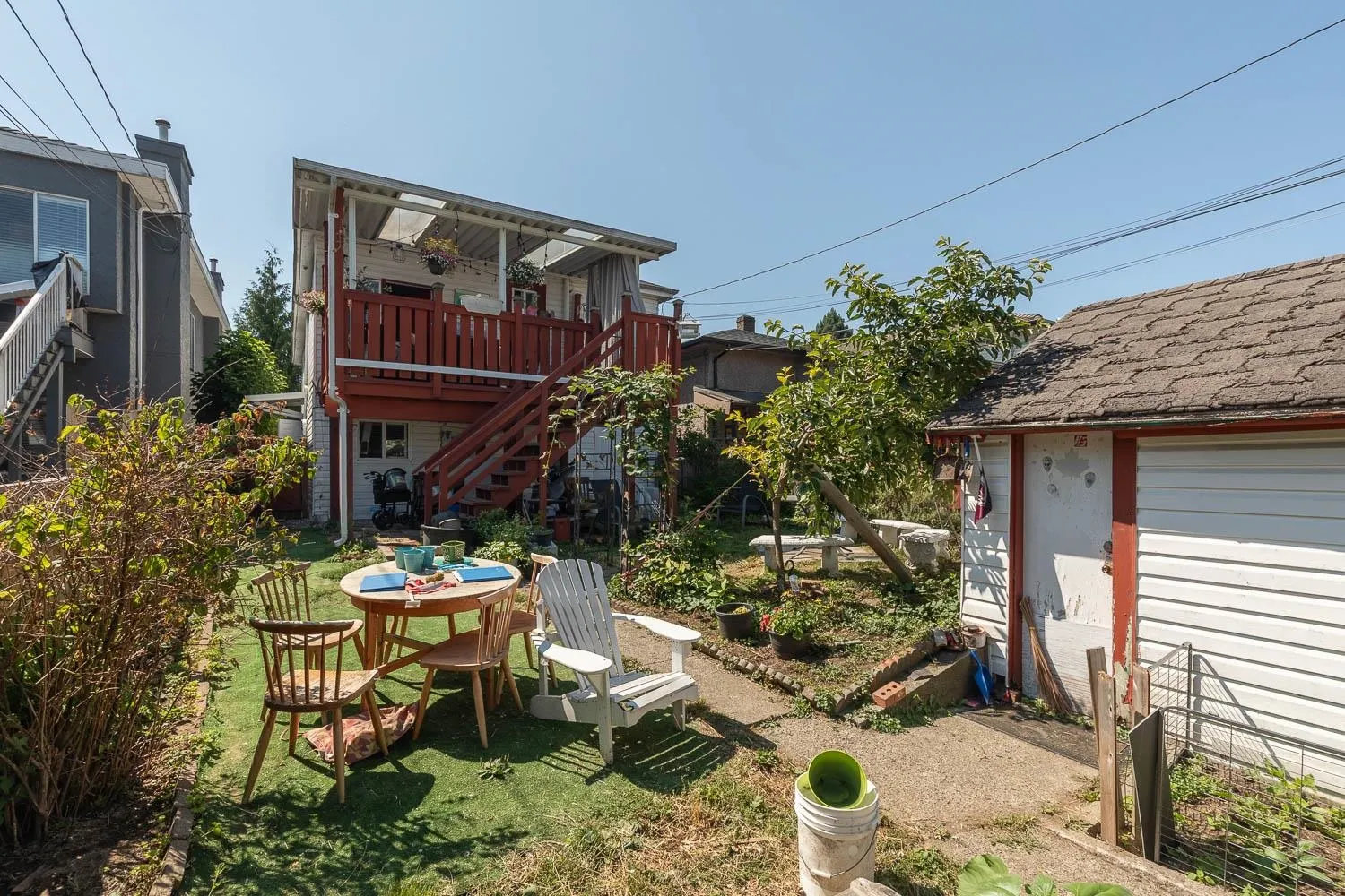 309 E Woodstock Avenue