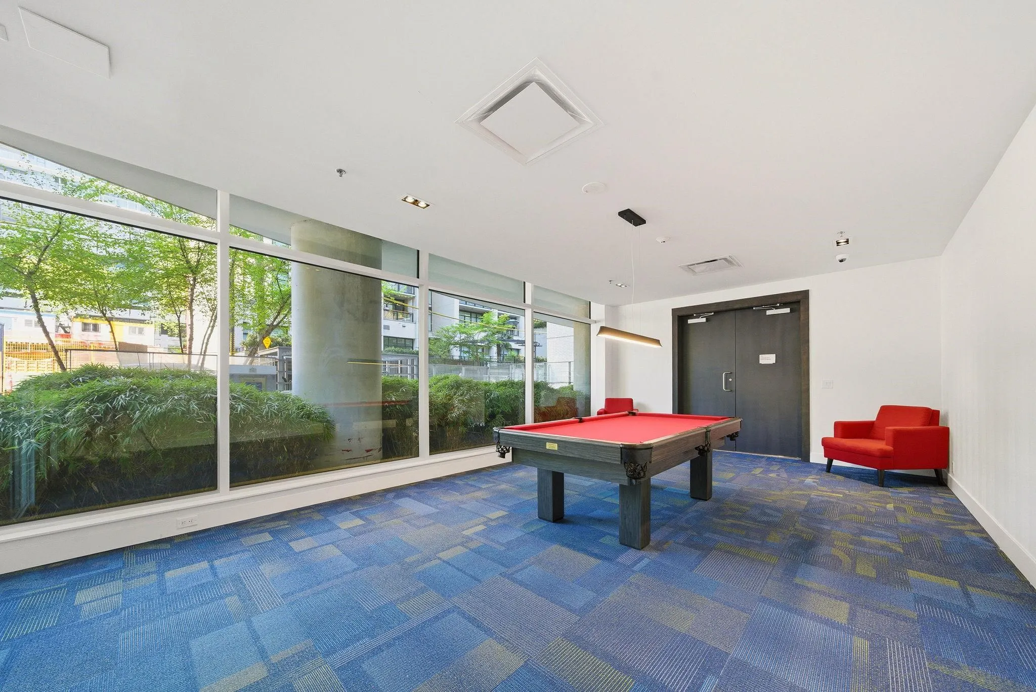 1283 Howe Street #3605