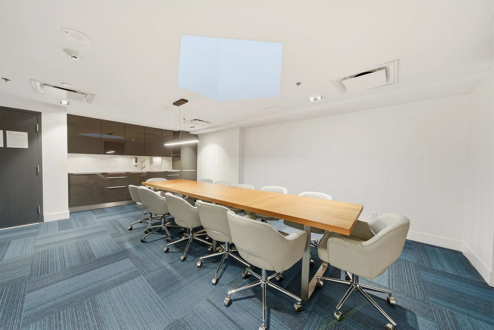 1283 Howe Street #3605