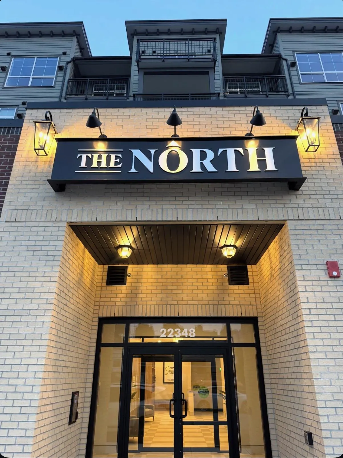 22348 North Avenue Avenue #318