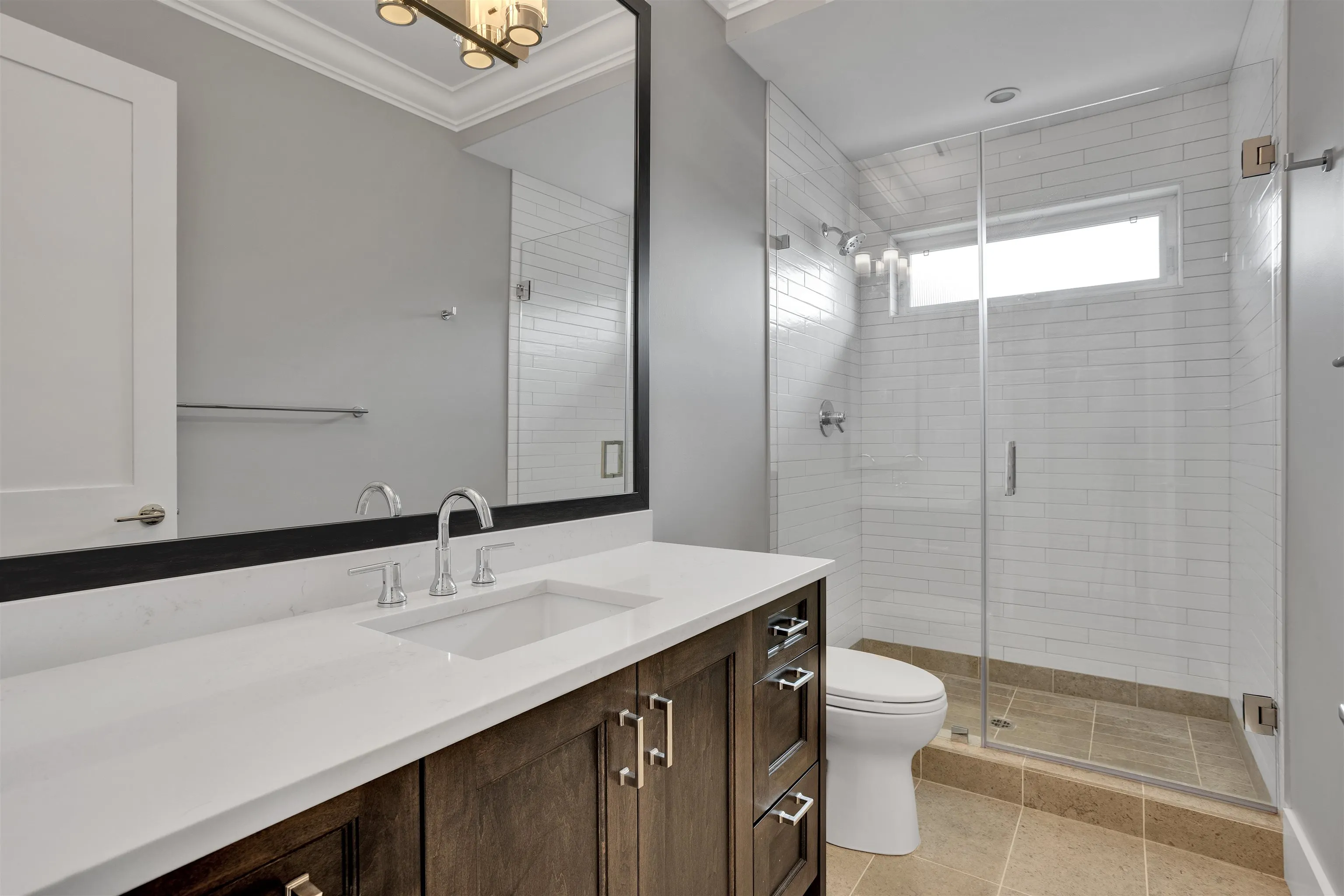 7691 Sunnymede Crescent