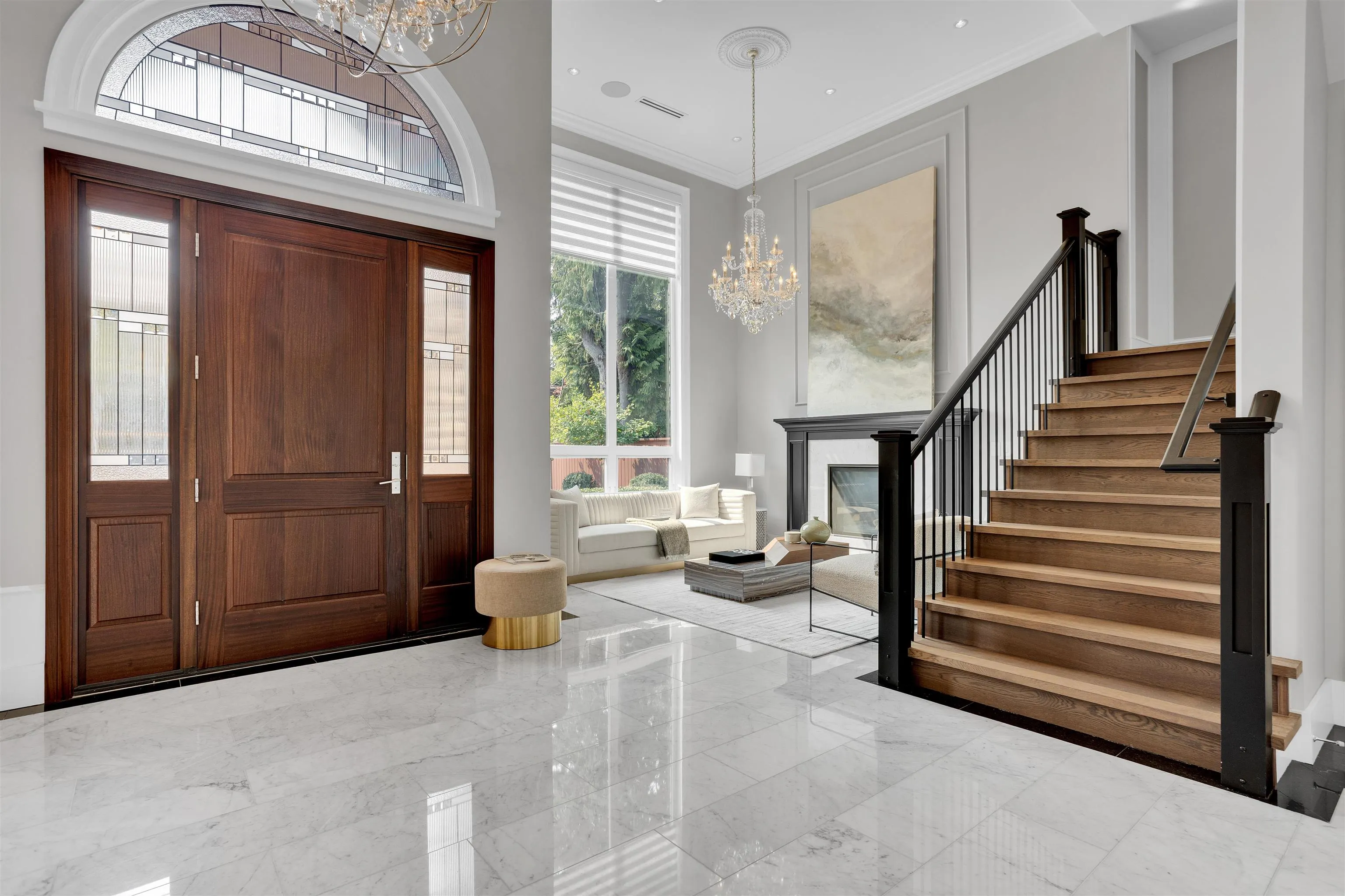 7691 Sunnymede Crescent