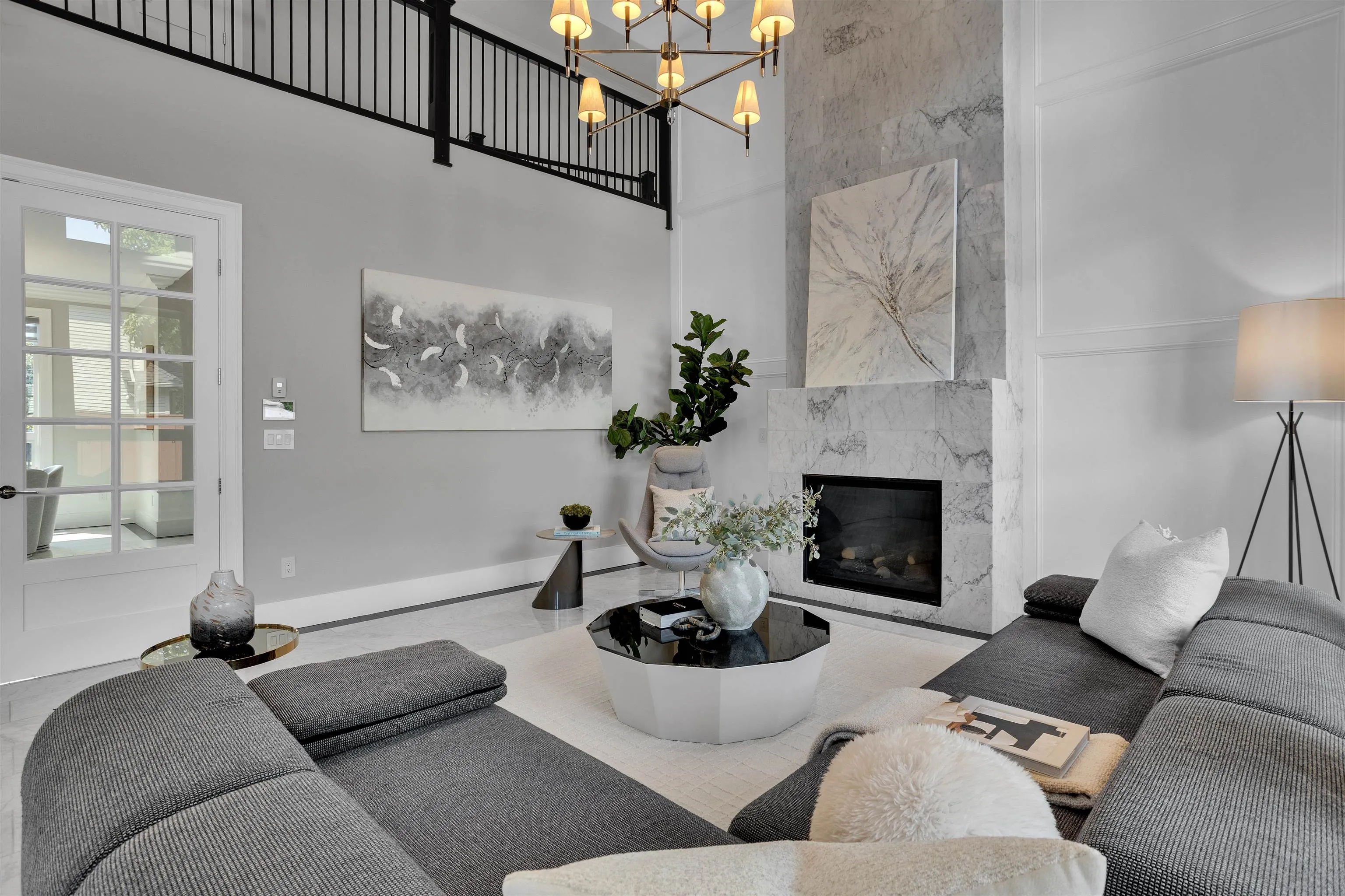 7691 Sunnymede Crescent