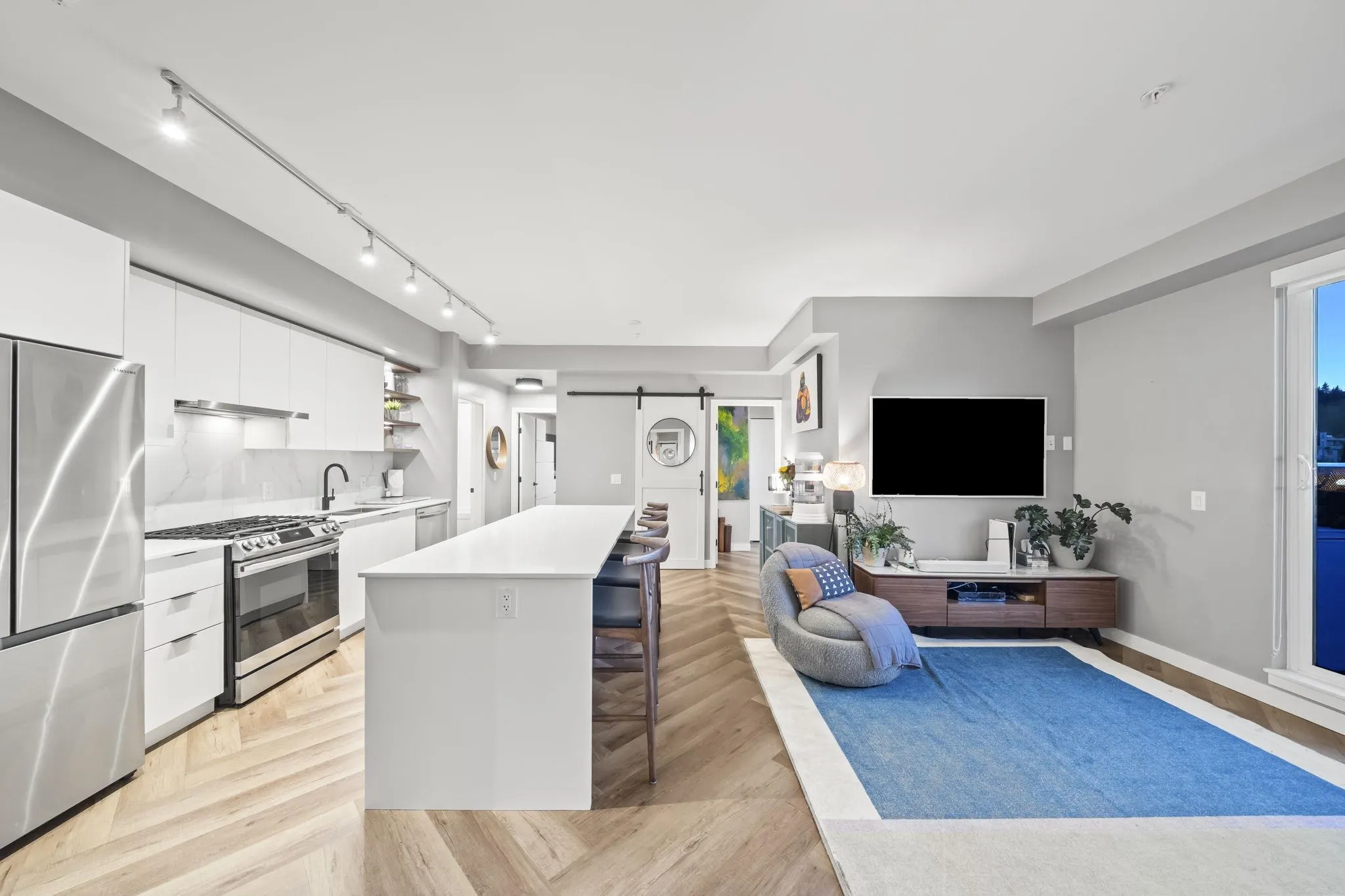 3229 St Johns Street #605