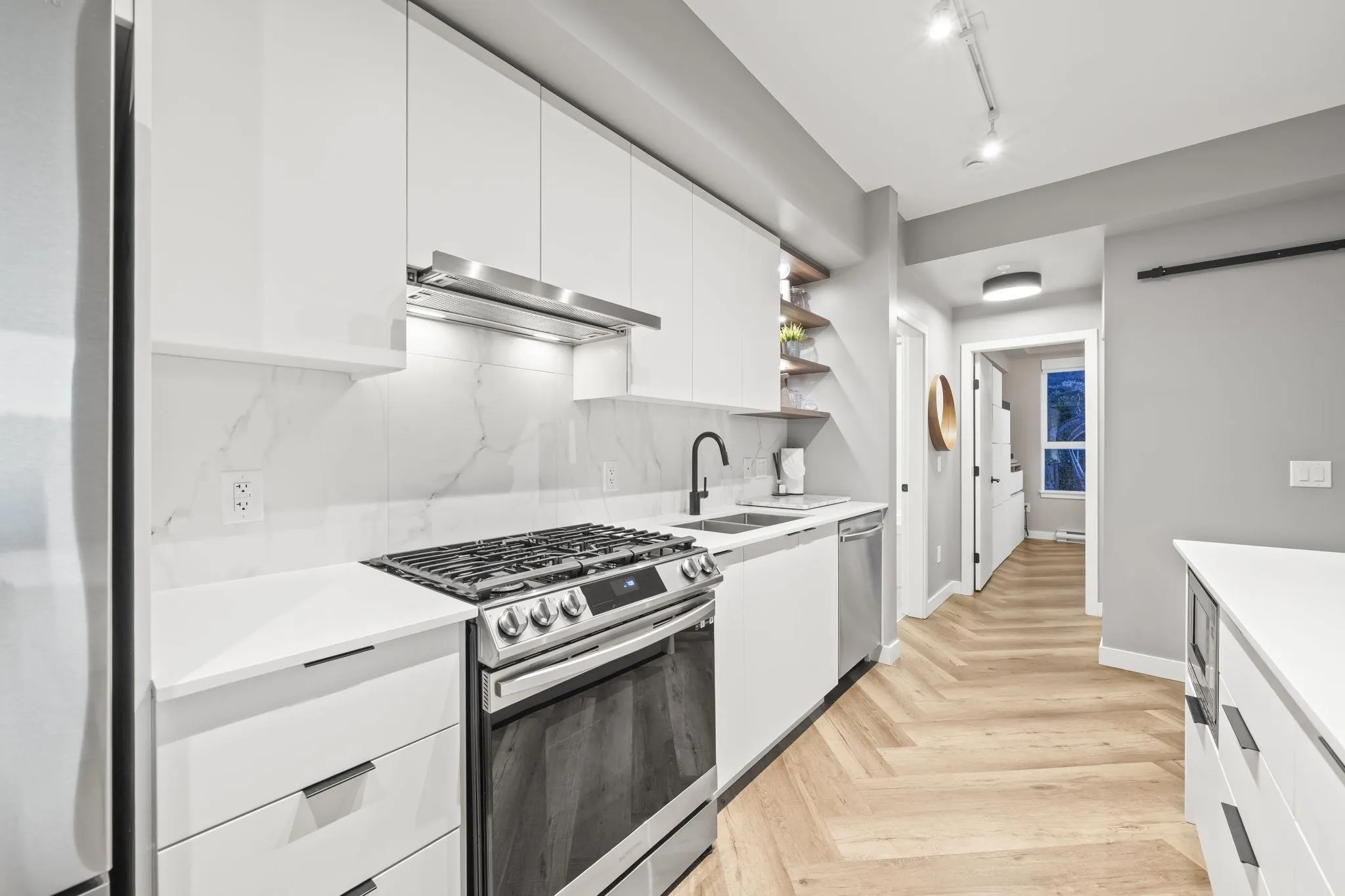 3229 St Johns Street #605