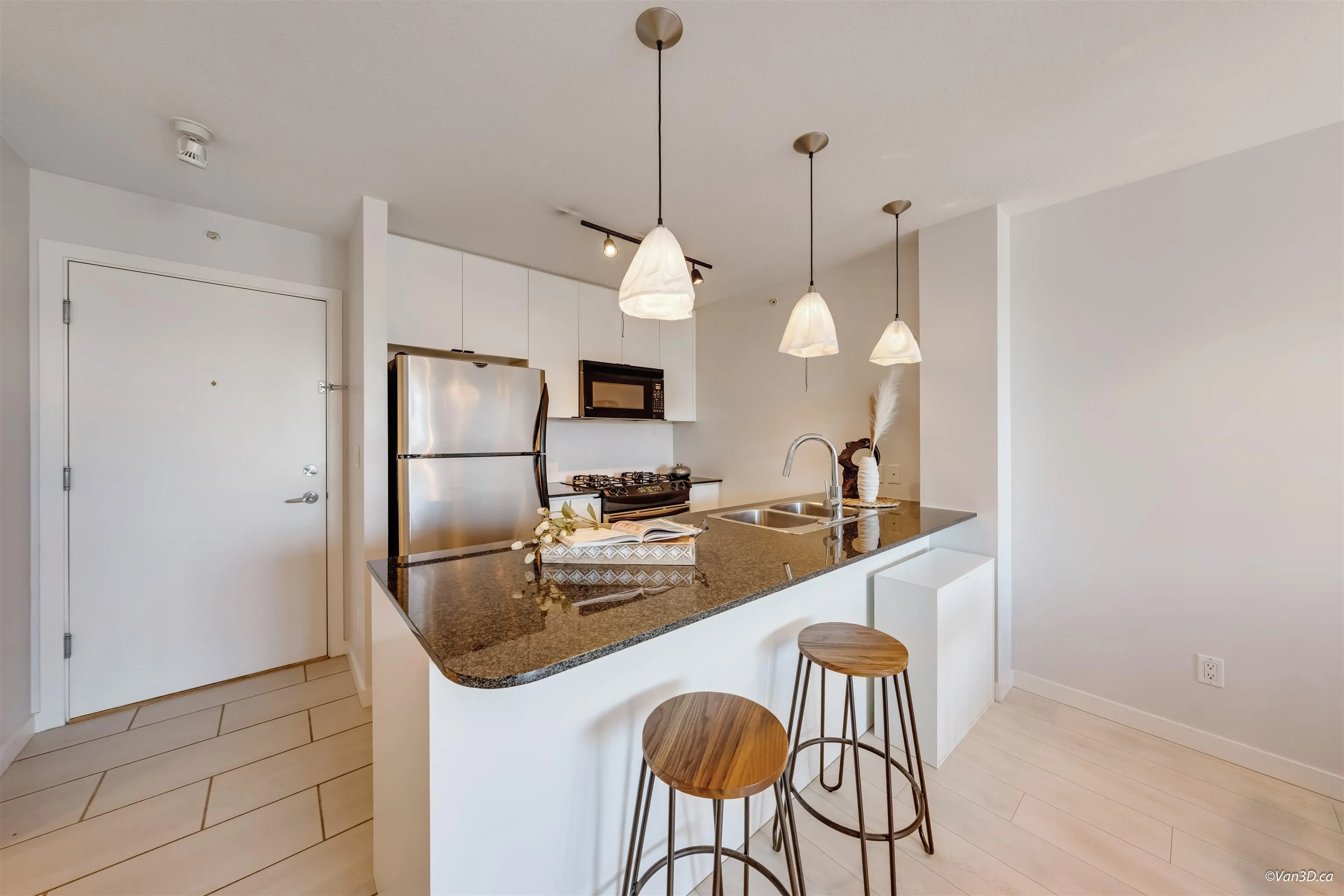 7138 Collier Street #402