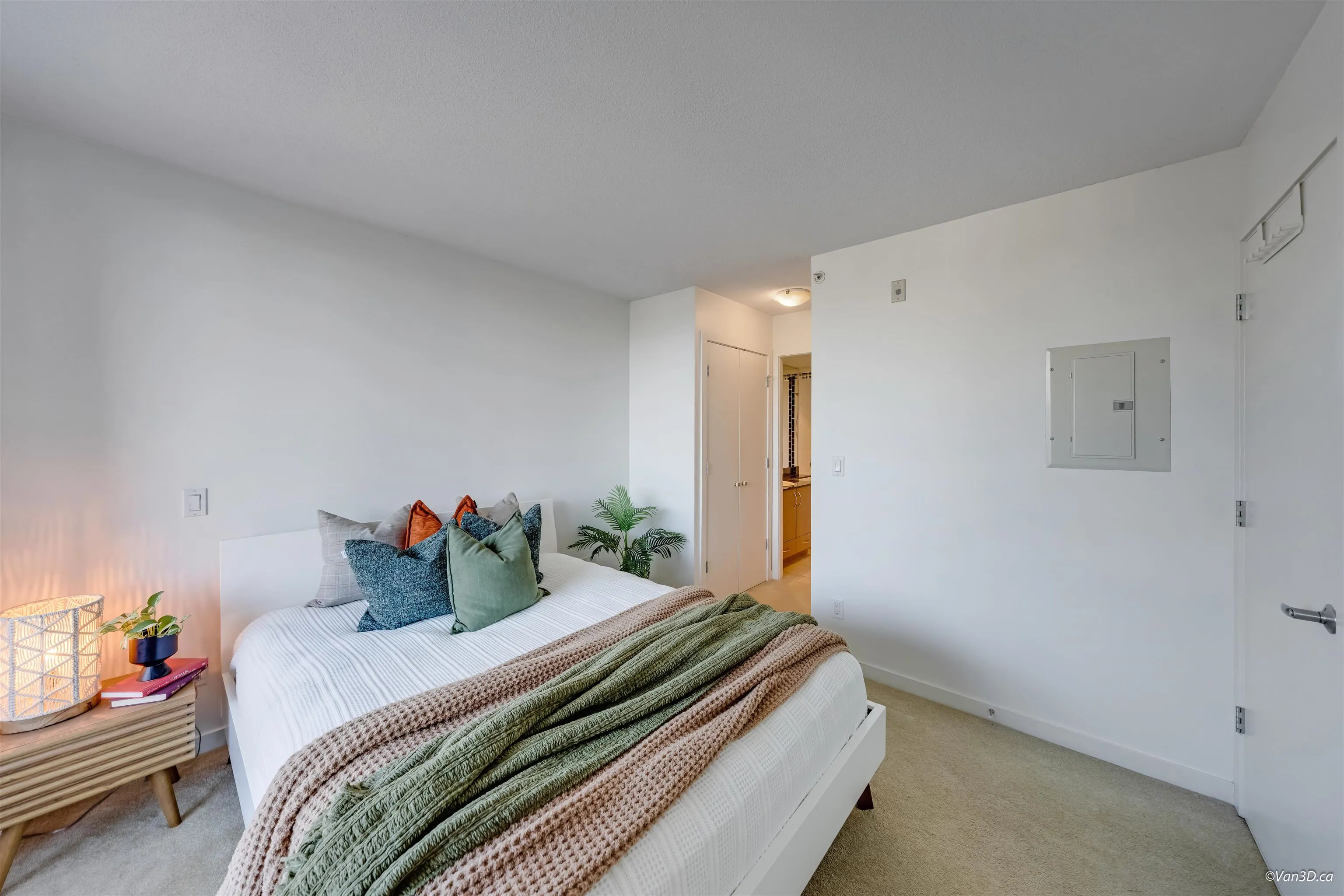 7138 Collier Street #402
