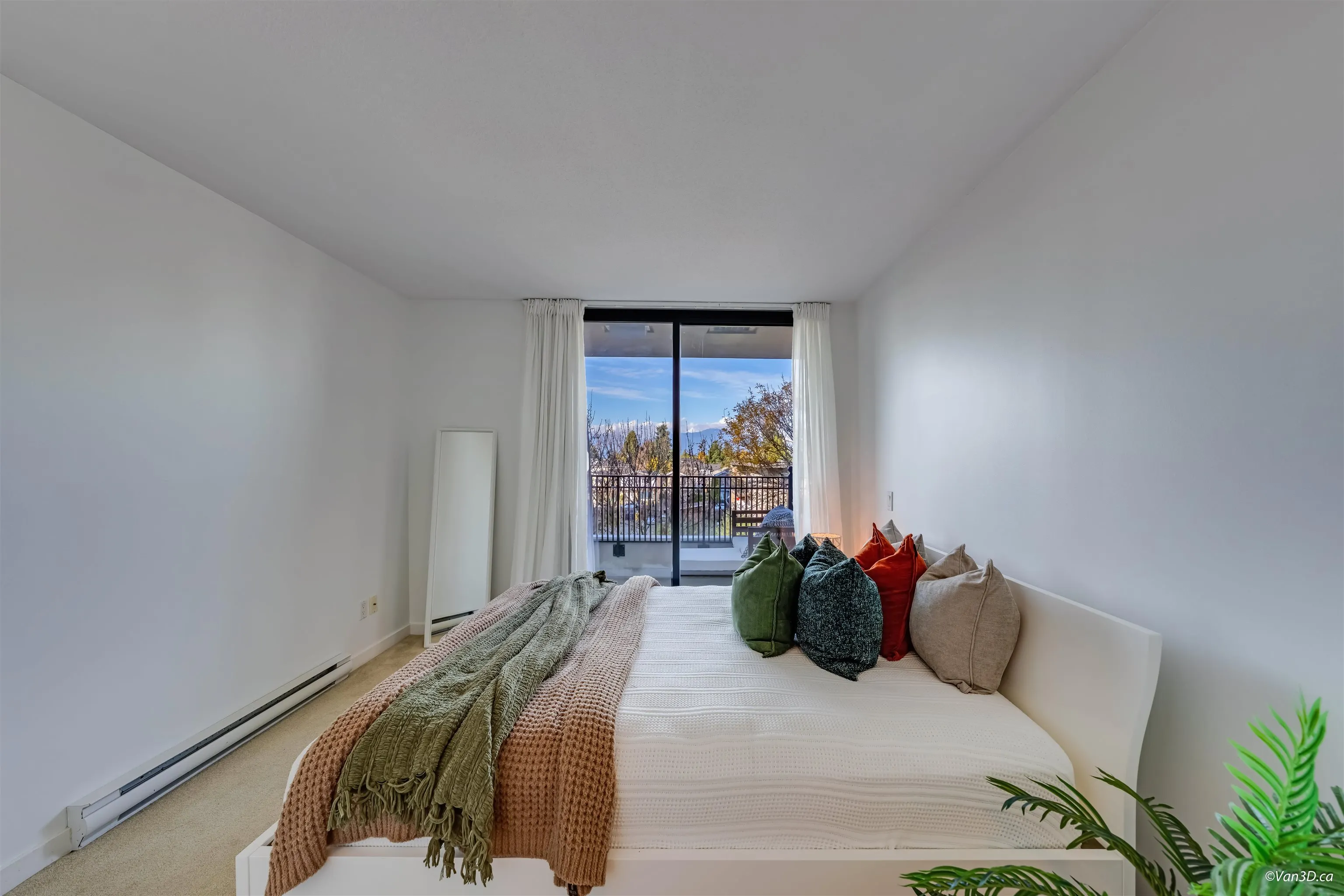 7138 Collier Street #402