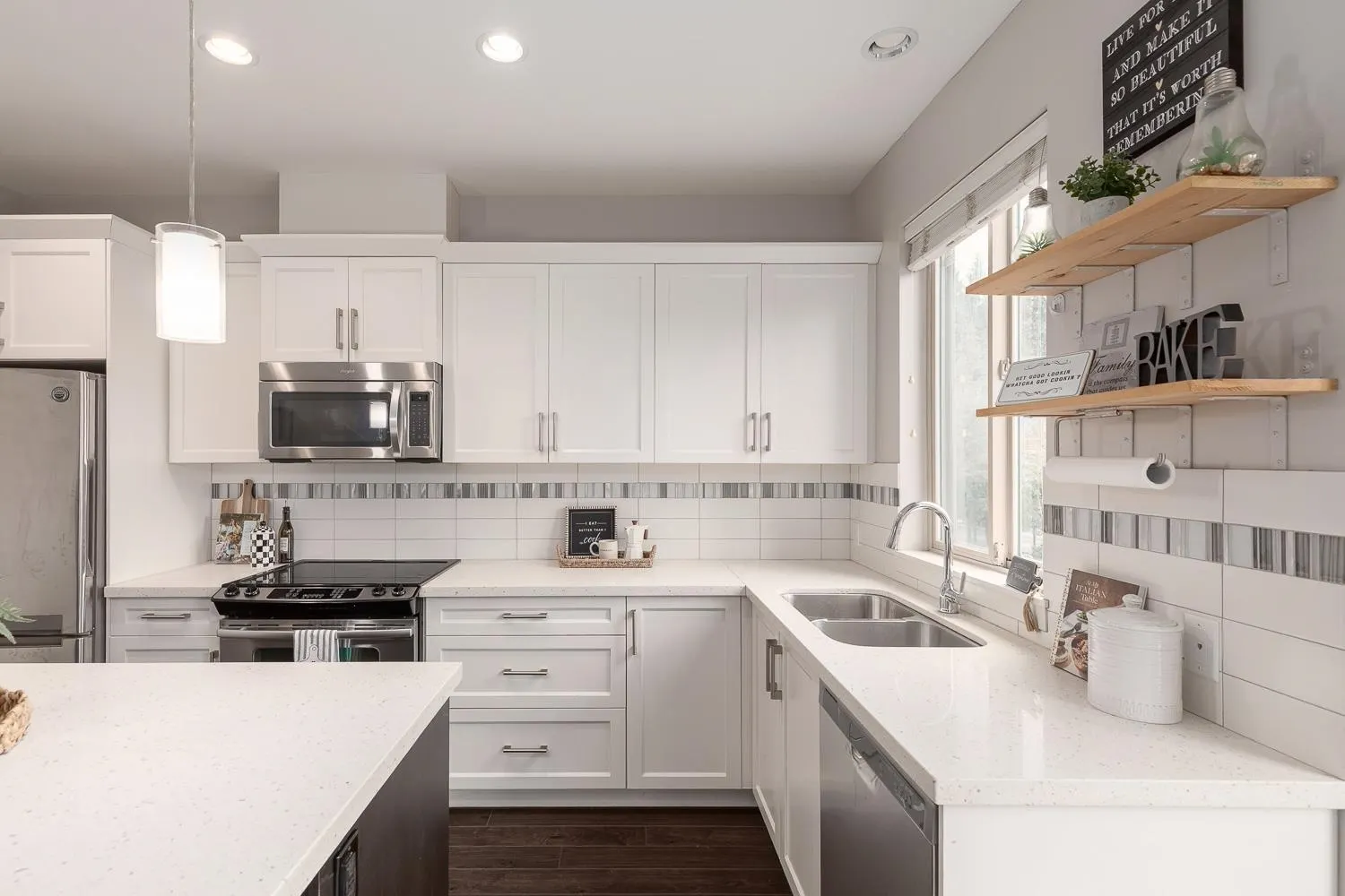 23986 104 Avenue #11