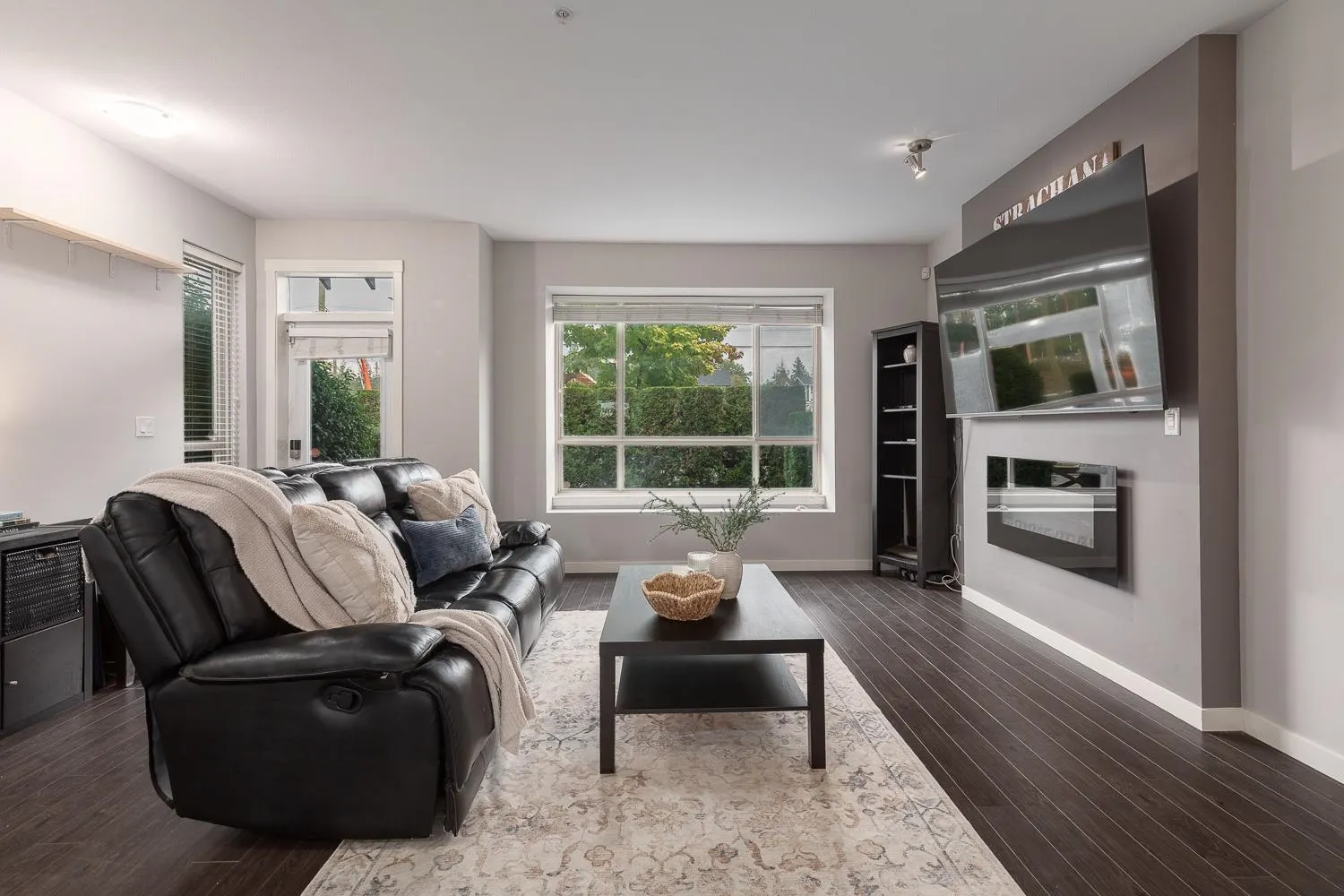 23986 104 Avenue #11