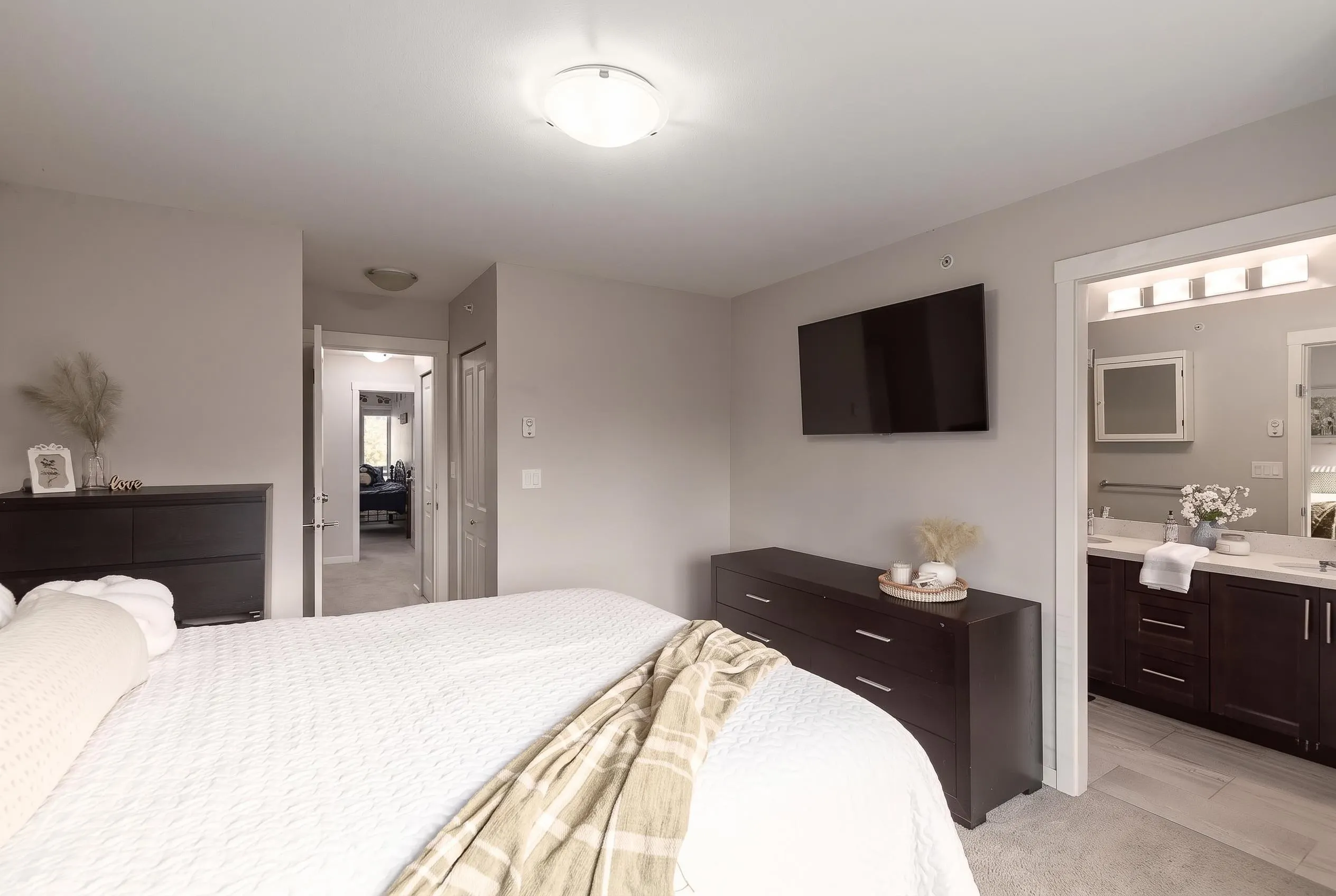 23986 104 Avenue #11