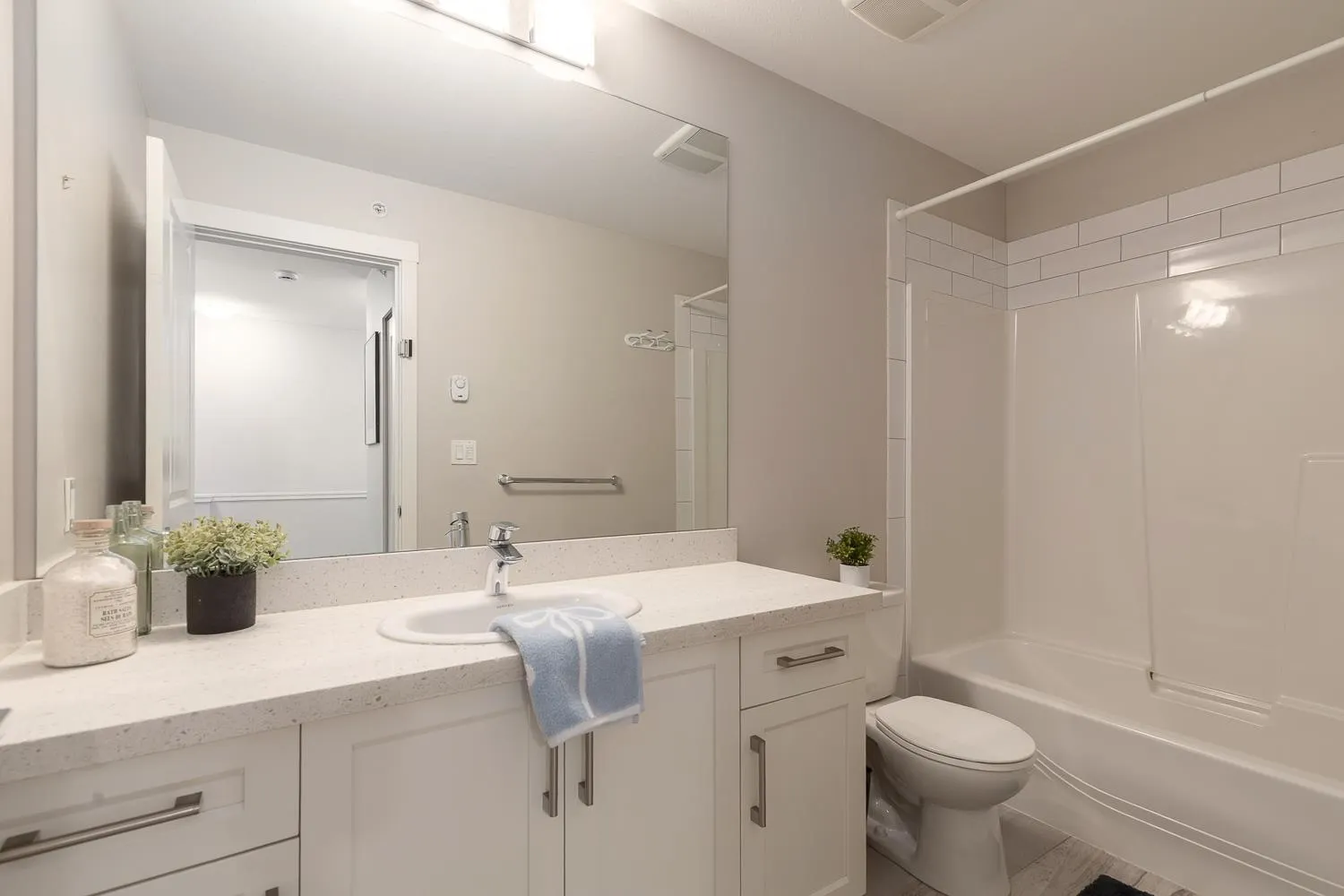 23986 104 Avenue #11