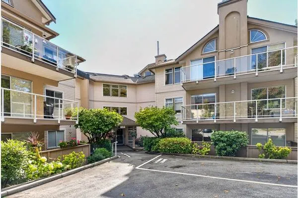 455 Bromley Street #101
