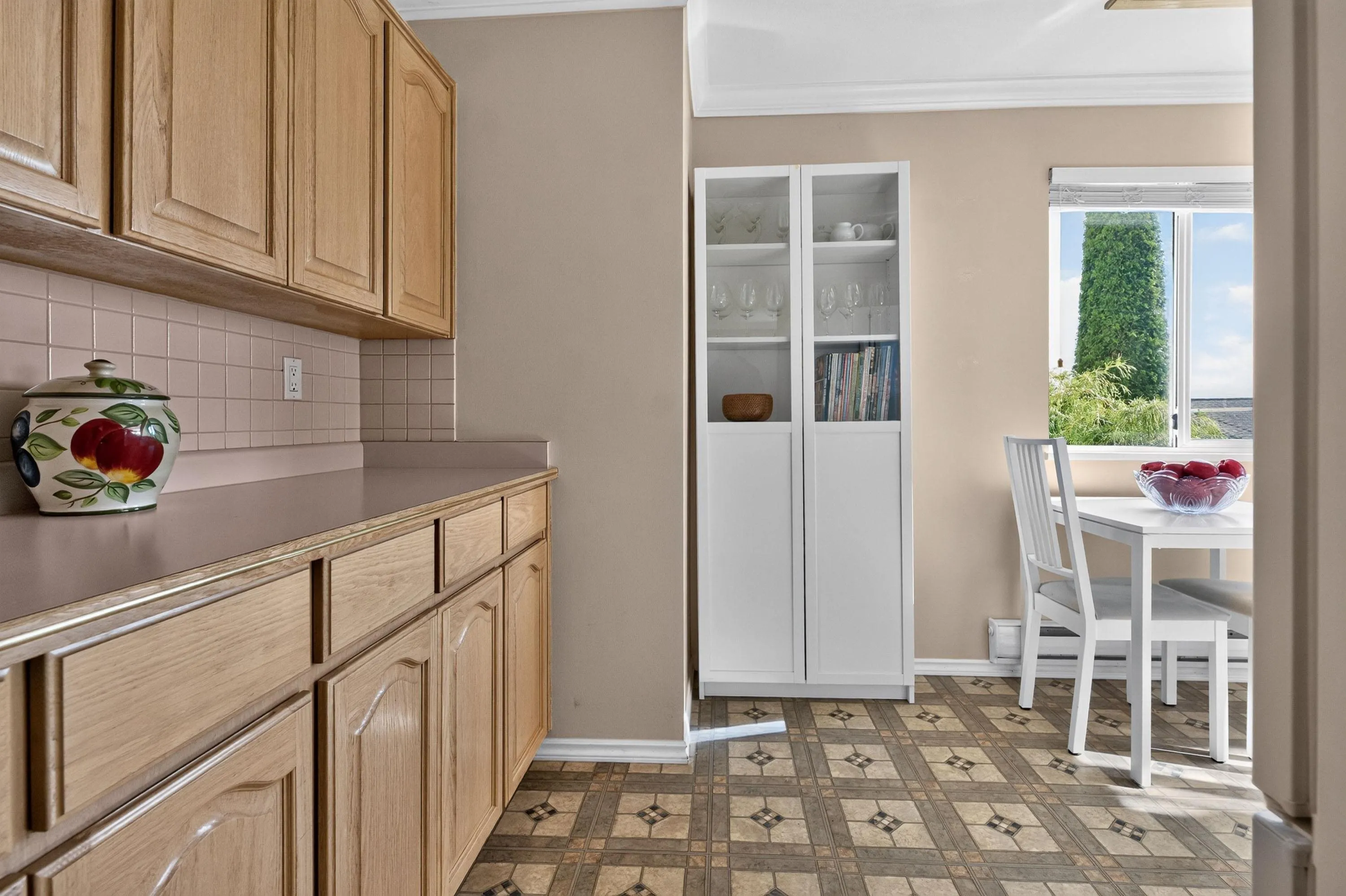 455 Bromley Street #101