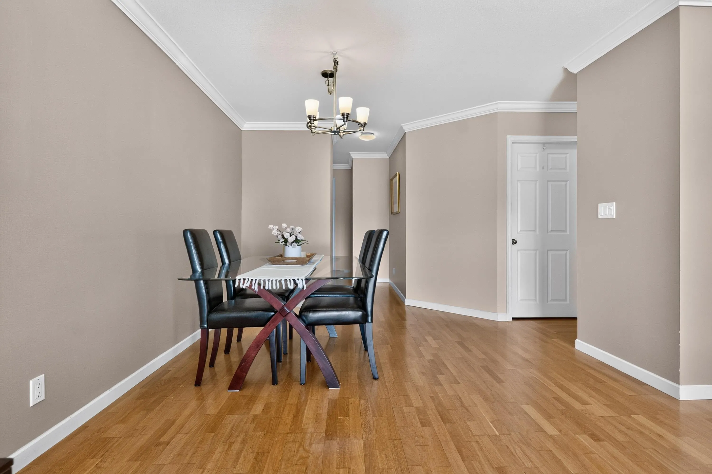 455 Bromley Street #101