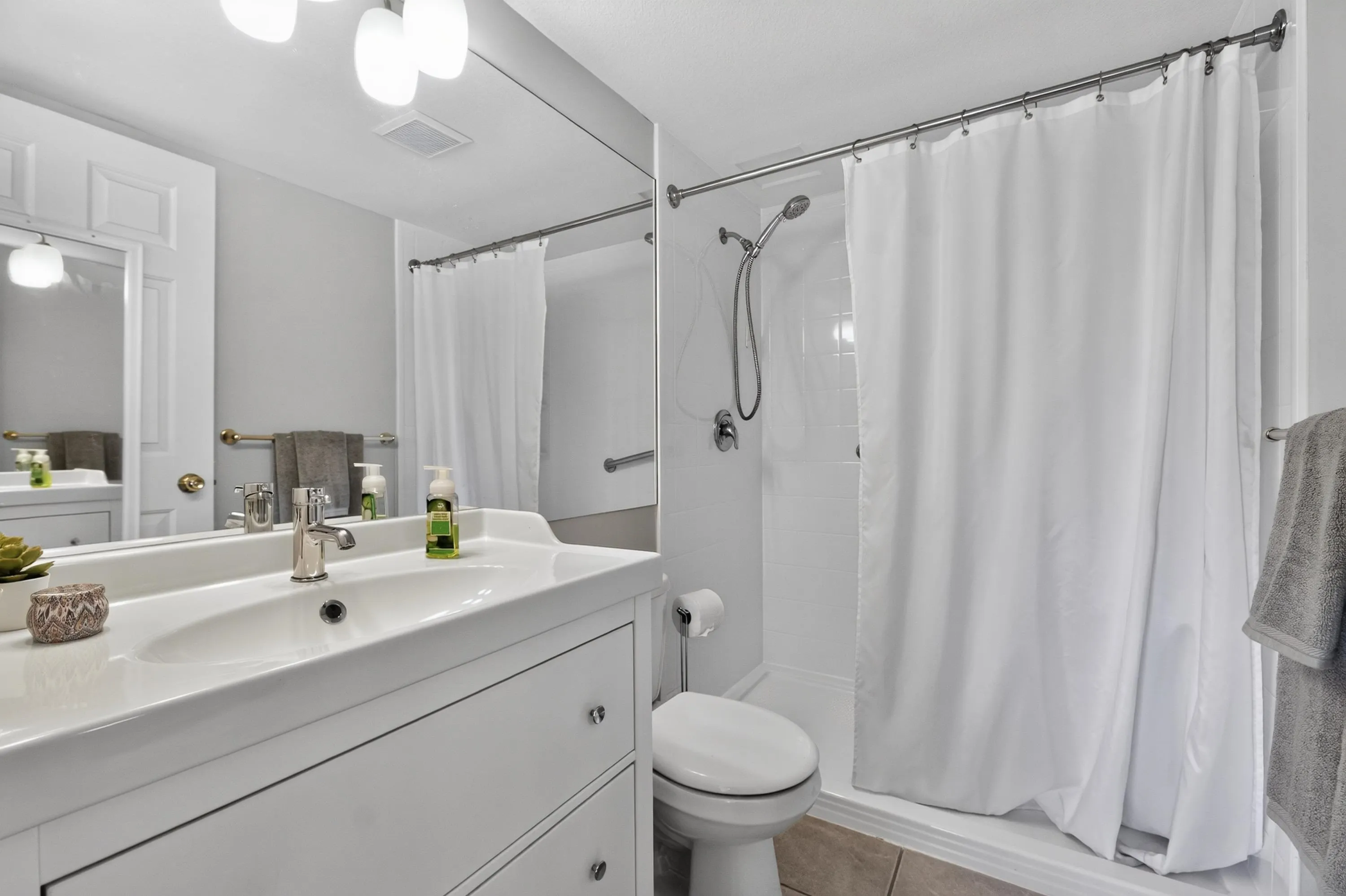 455 Bromley Street #101