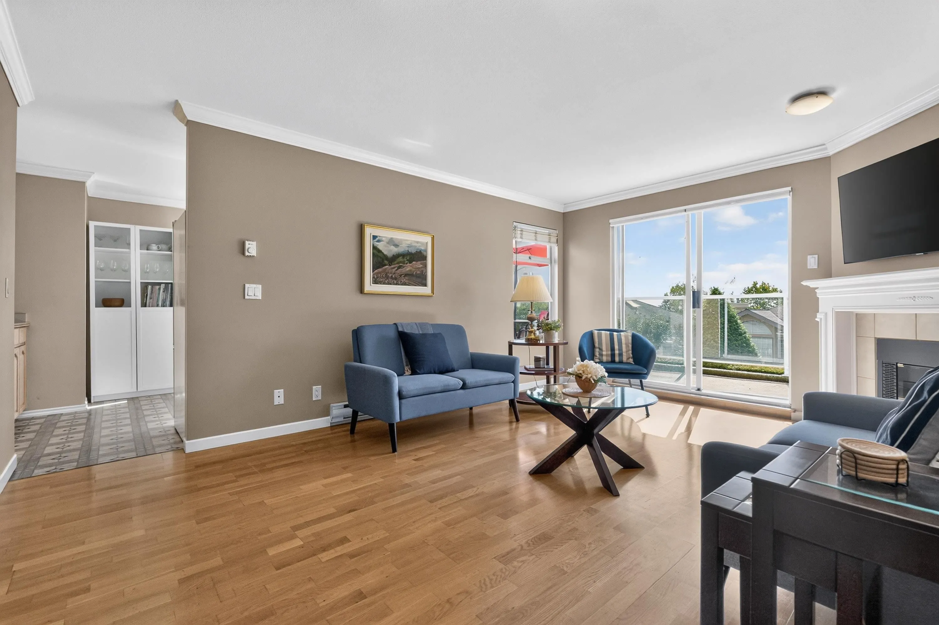 455 Bromley Street #101