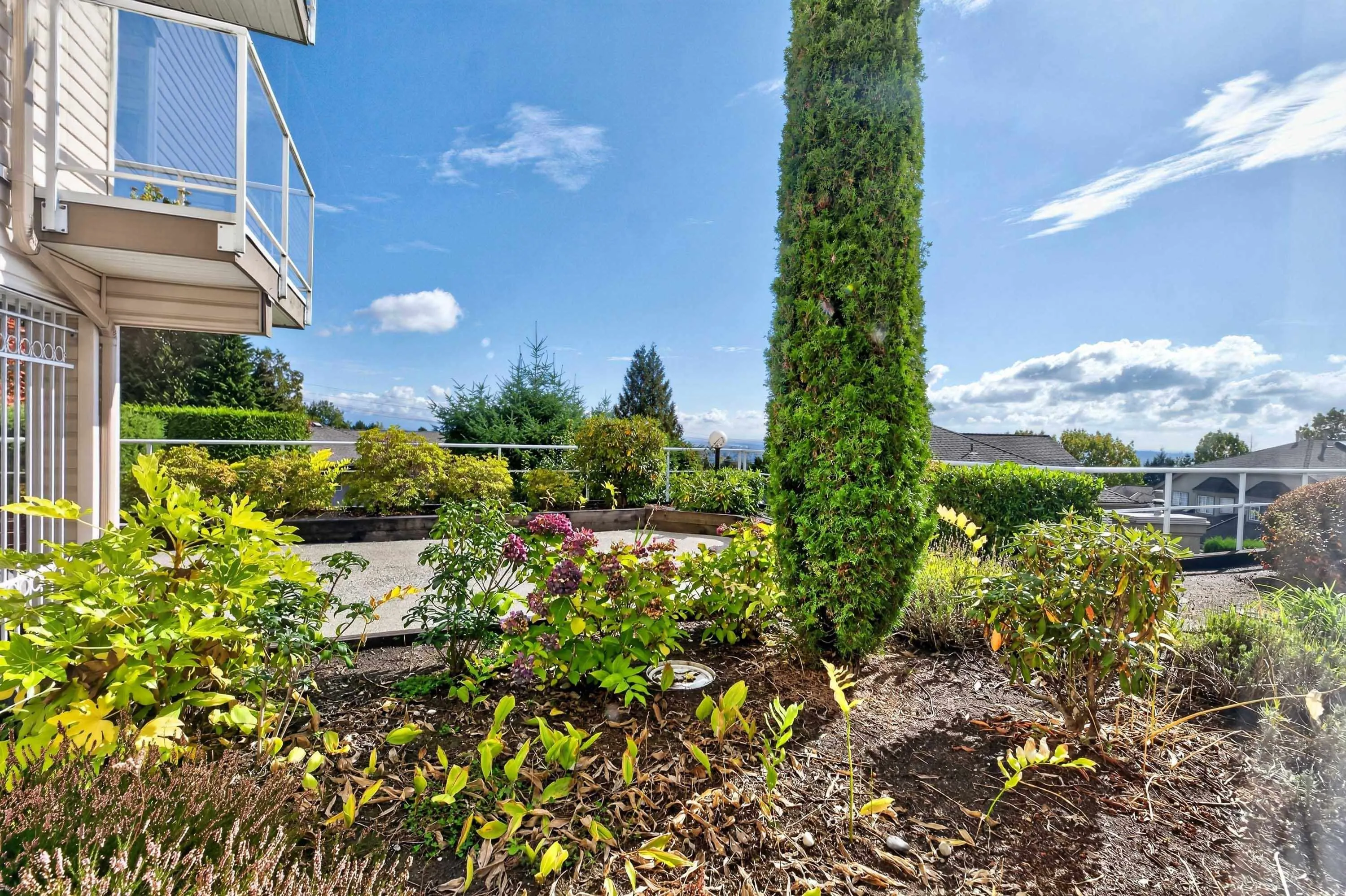 455 Bromley Street #101