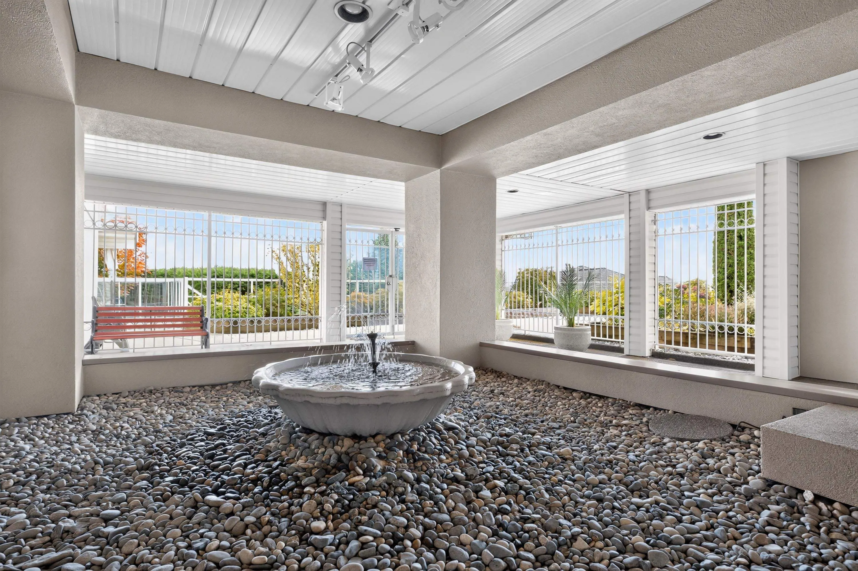 455 Bromley Street #101