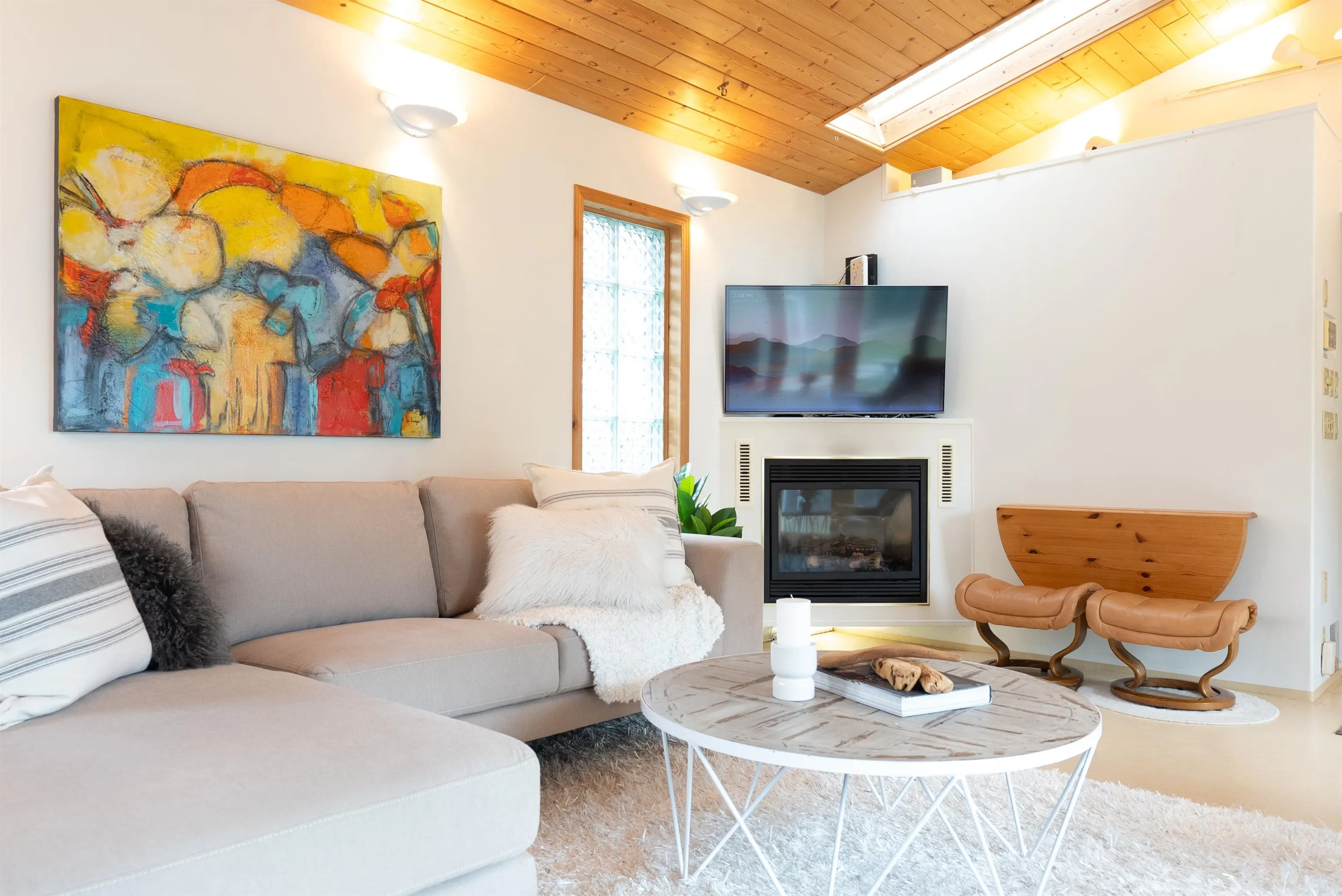 1222 Rosewood Crescent