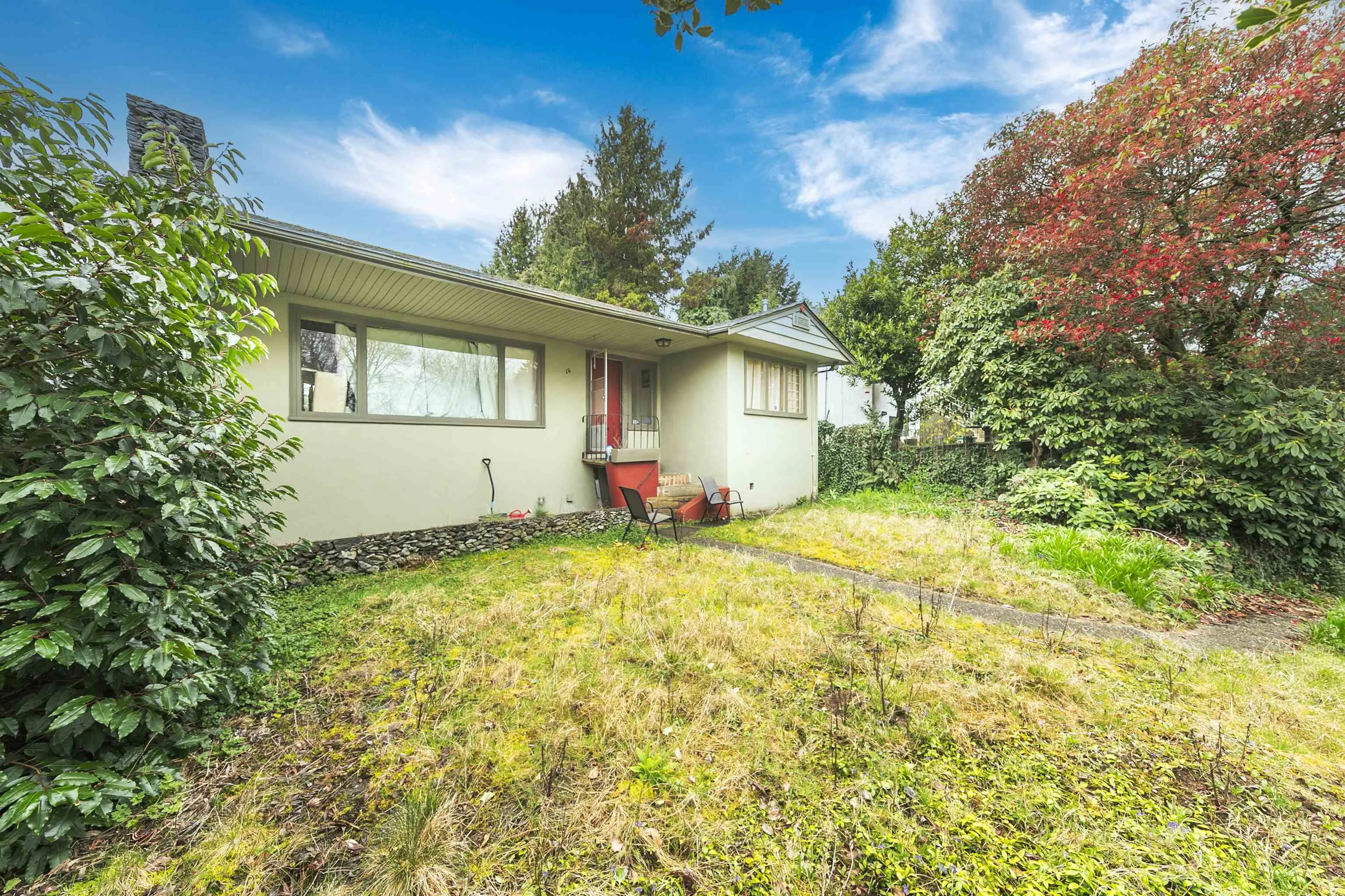 14 W 37th Avenue