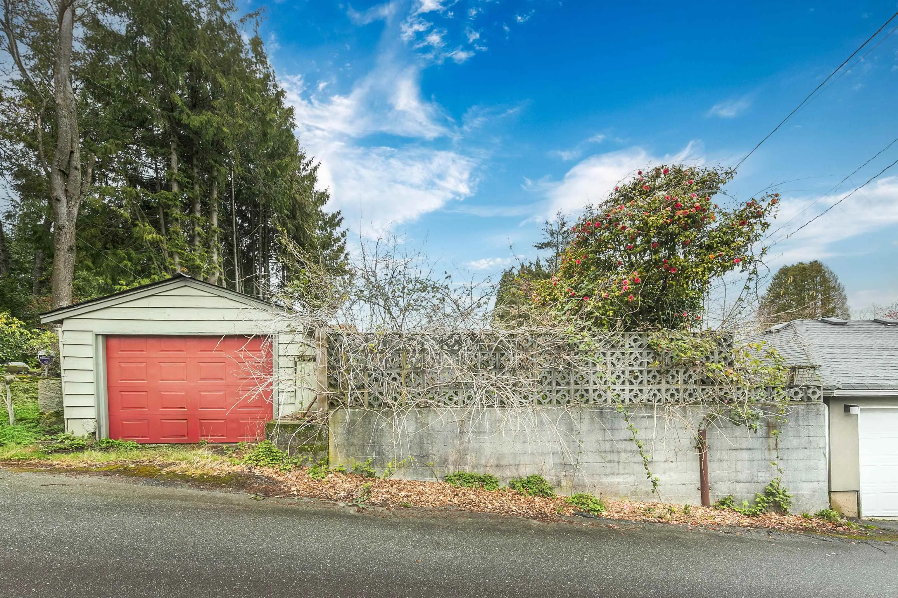 14 W 37th Avenue