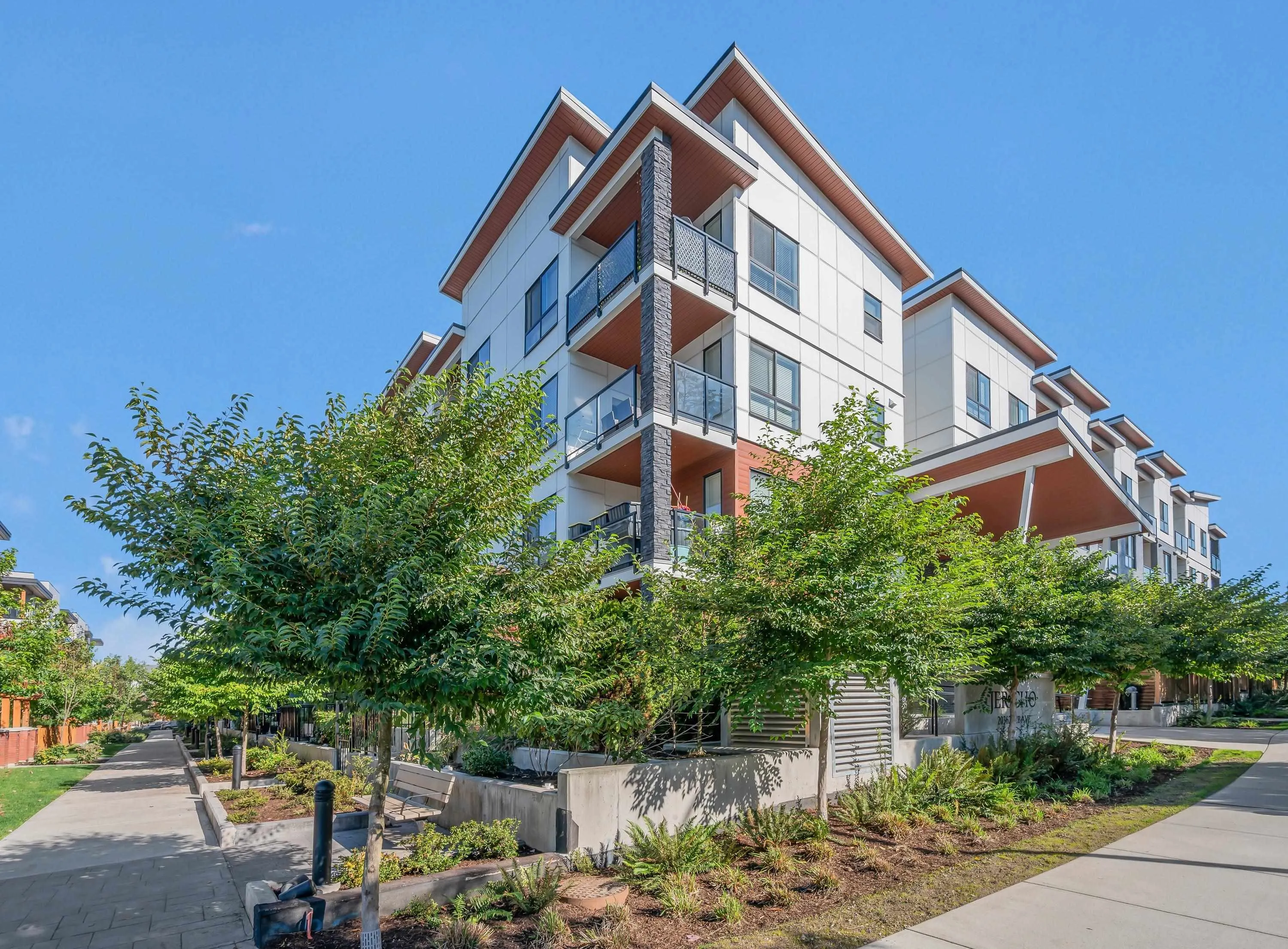 20362 72b Avenue #309