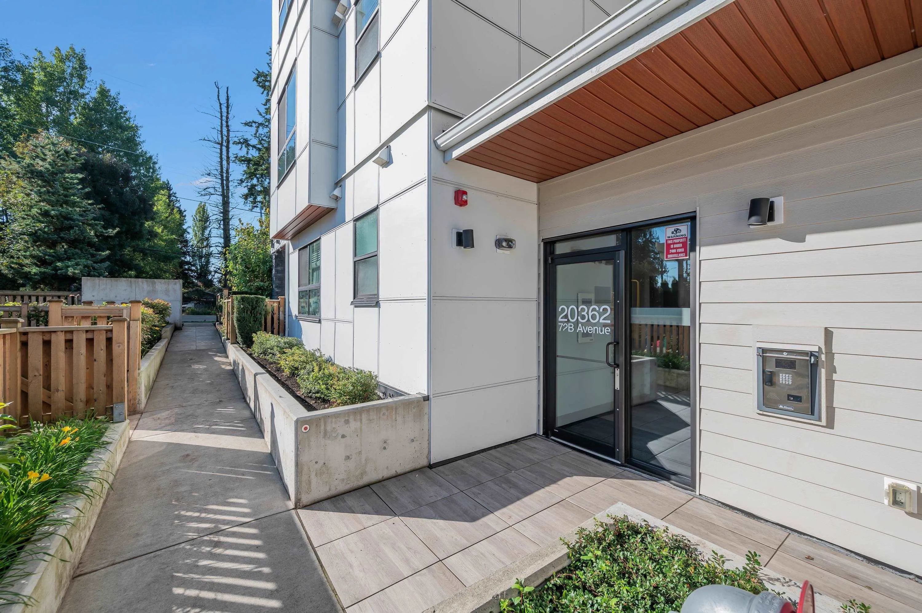 20362 72b Avenue #309