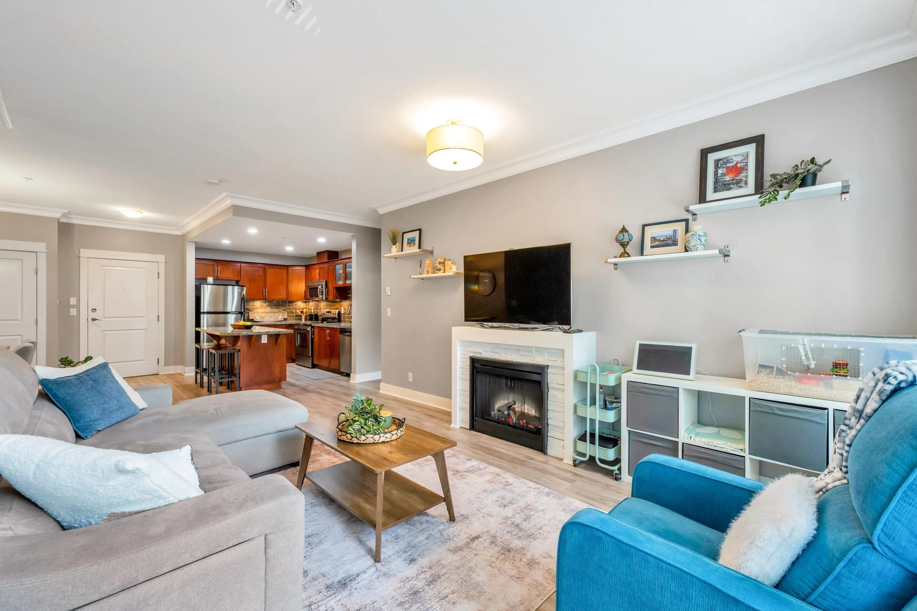 5430 201 Street #202