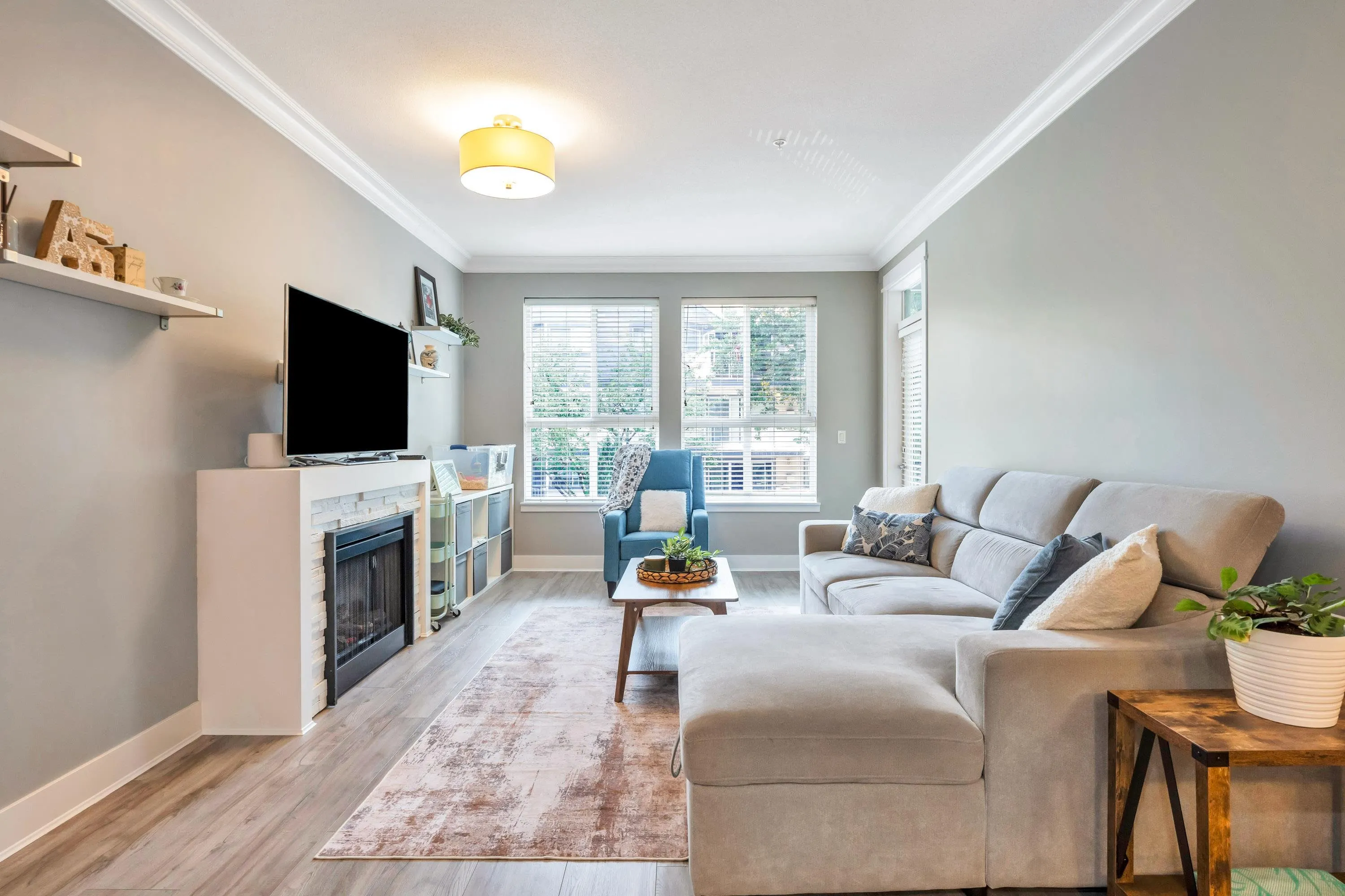 5430 201 Street #202